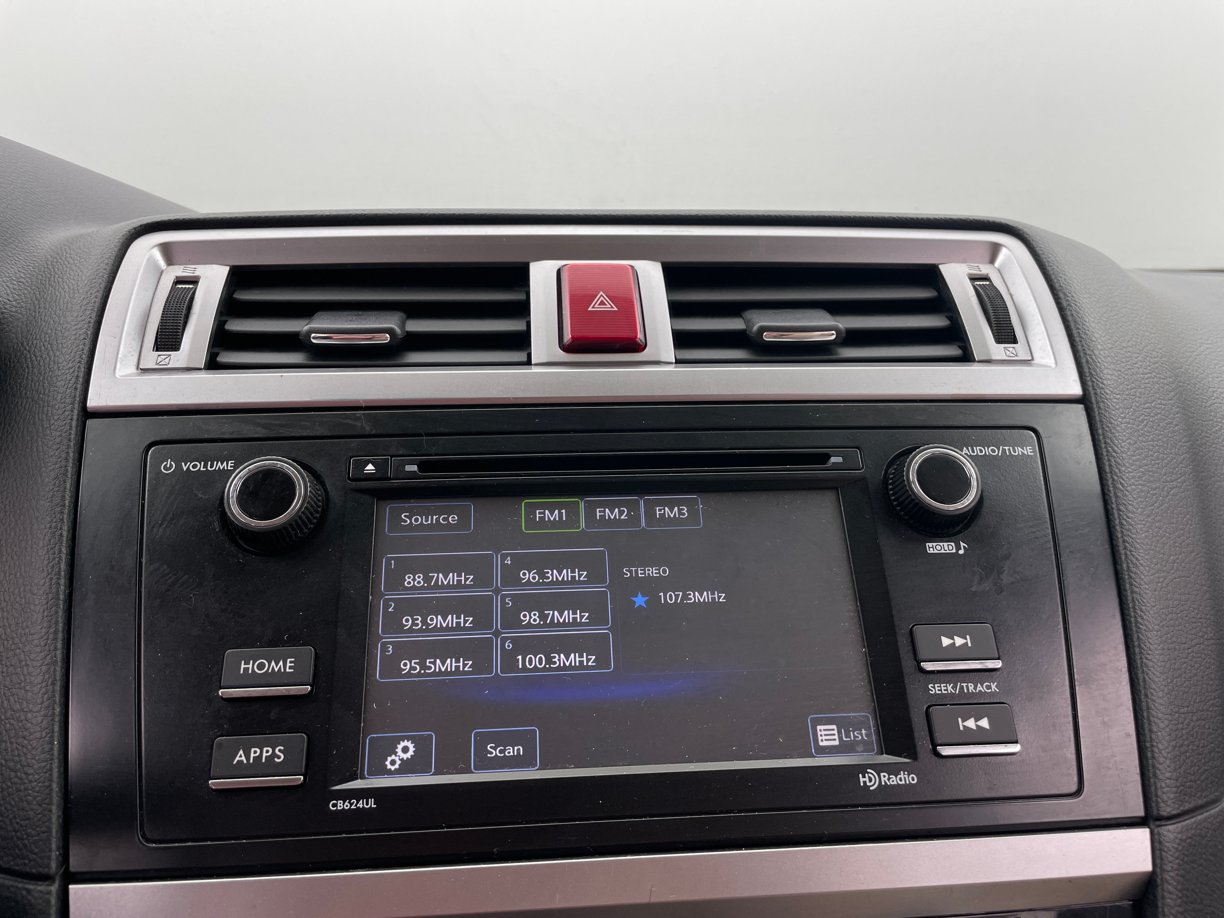 2015 Subaru Outback 2.5i 4