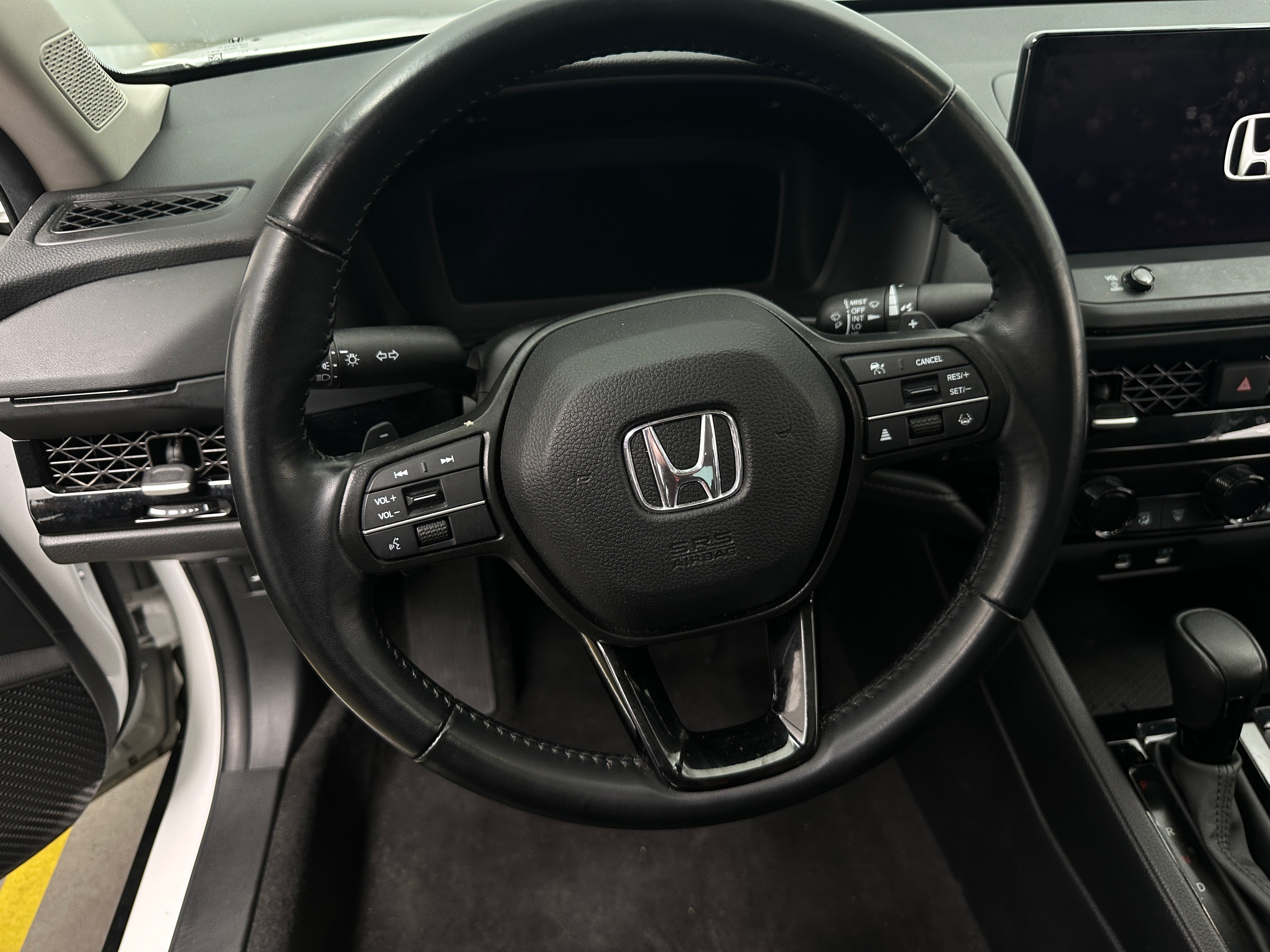 2023 Honda Accord EX-L 4