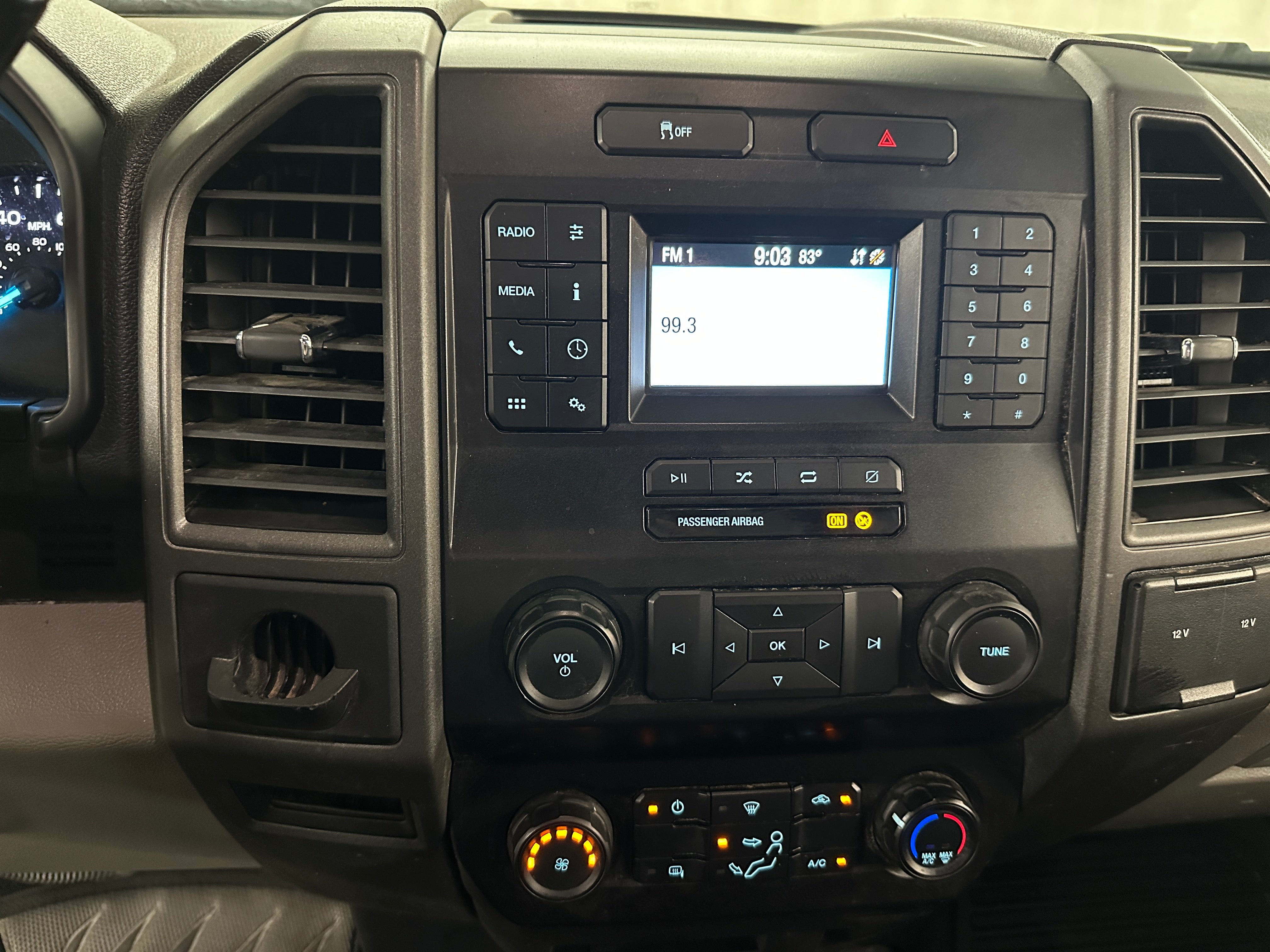 2021 Ford Econoline E-250 4