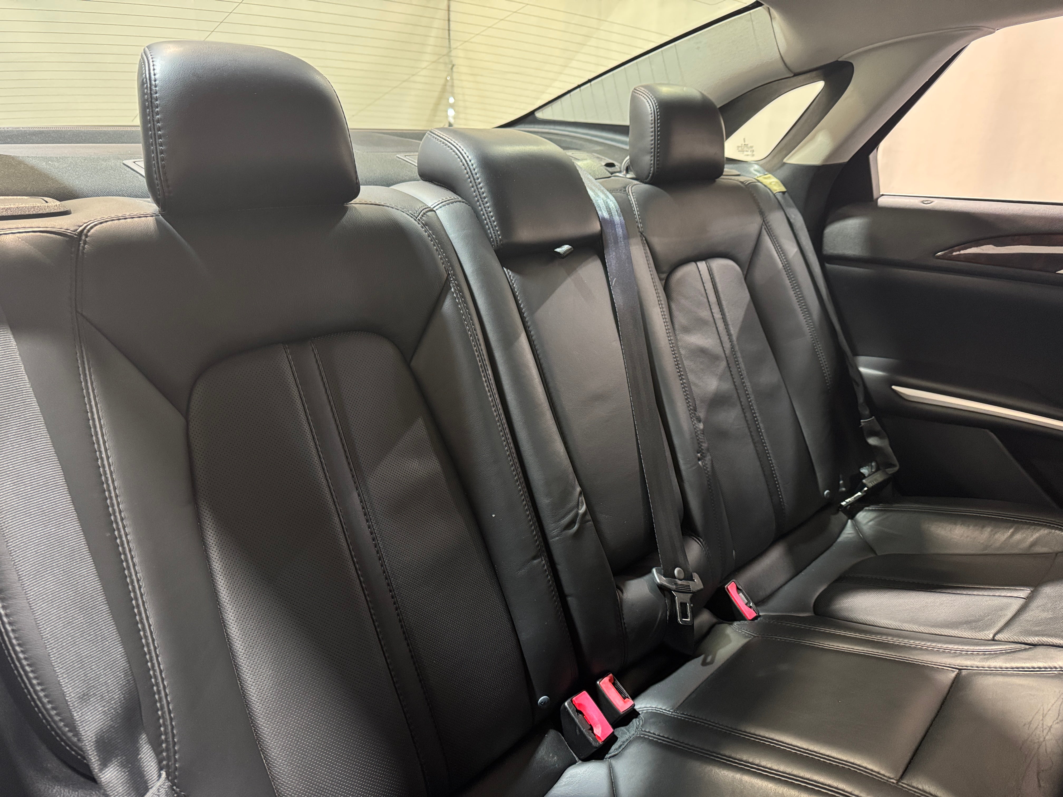 2016 Lincoln MKZ Base 5