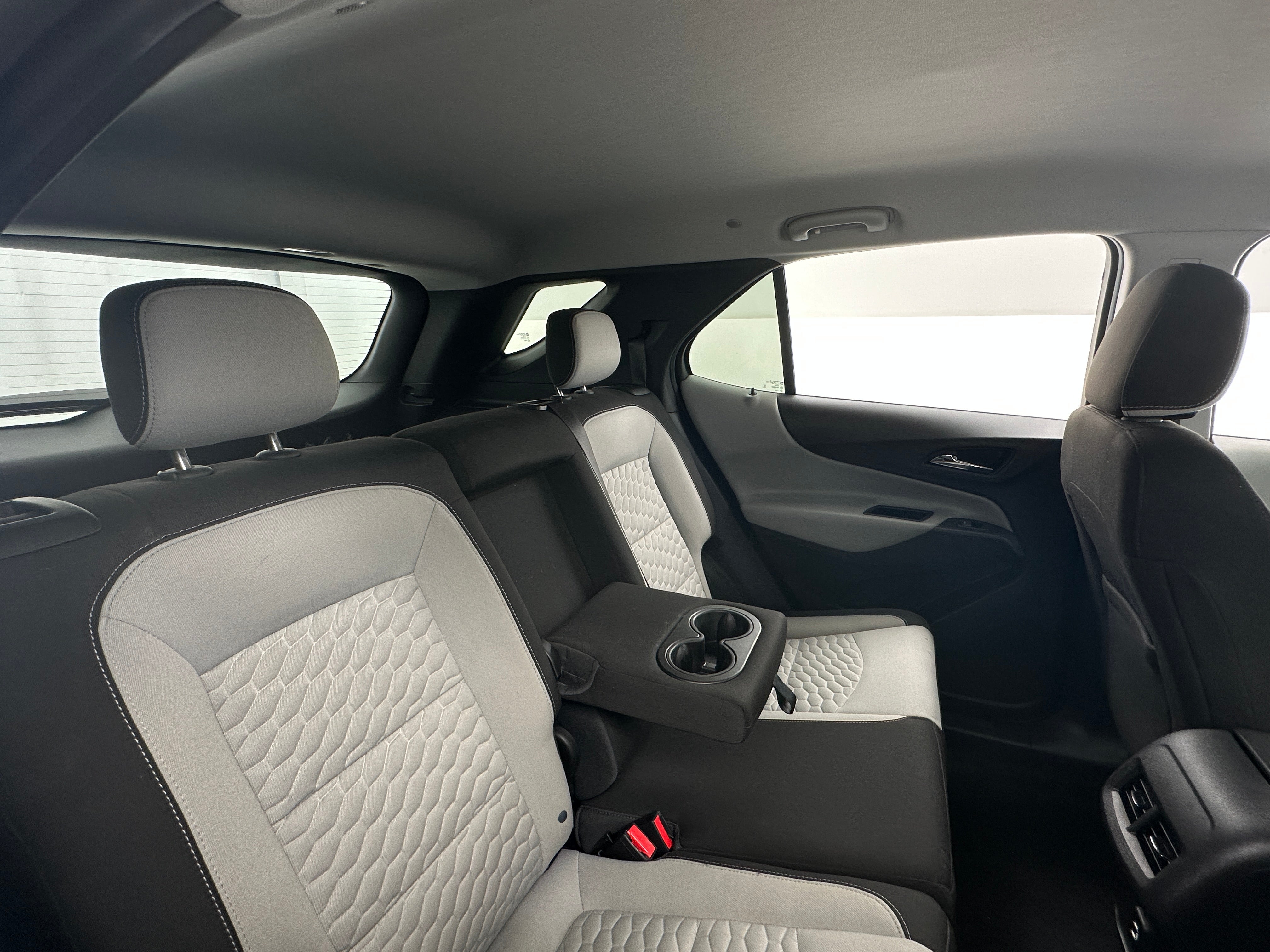2020 Chevrolet Equinox LS 6