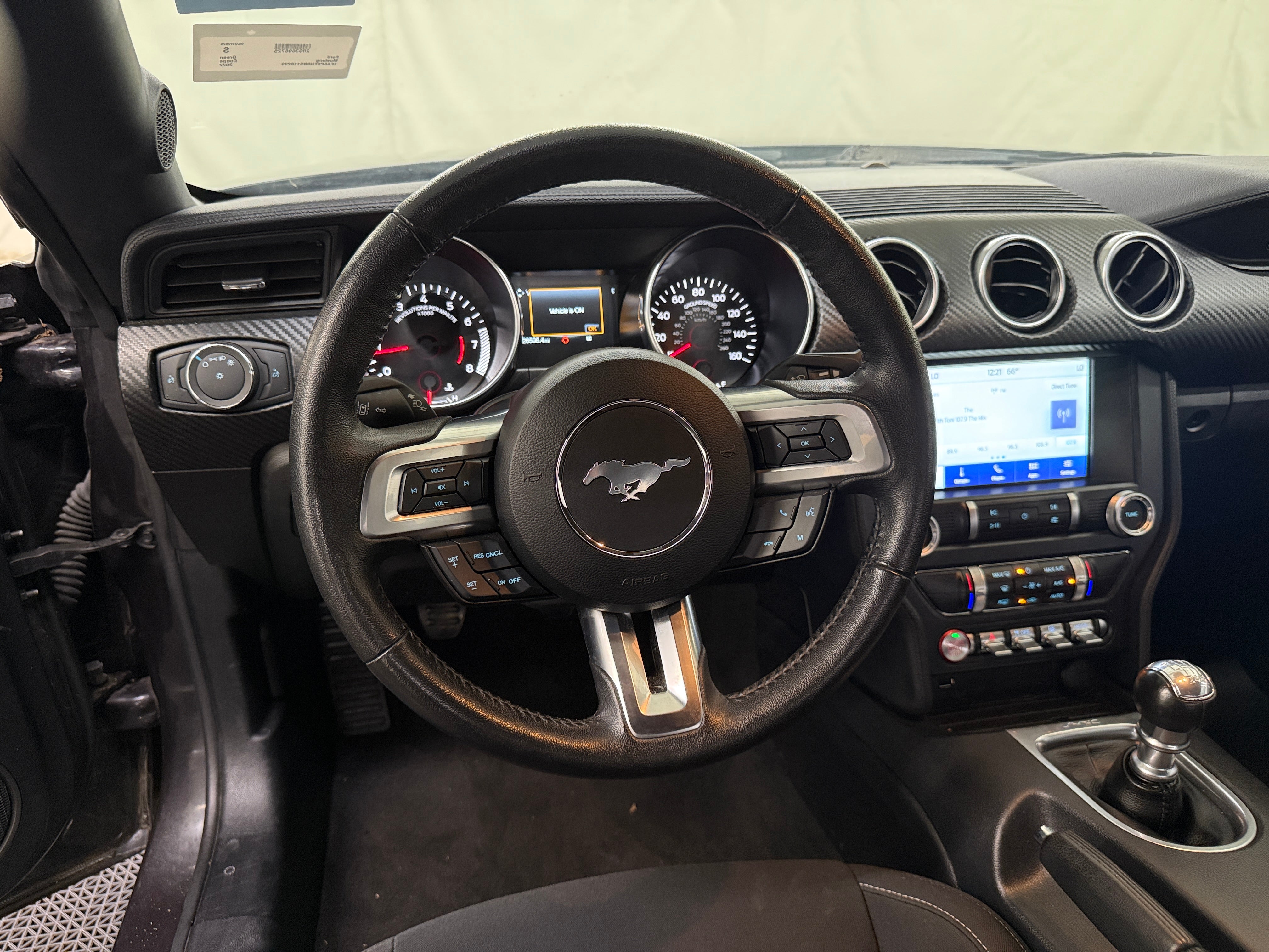 2022 Ford Mustang  4
