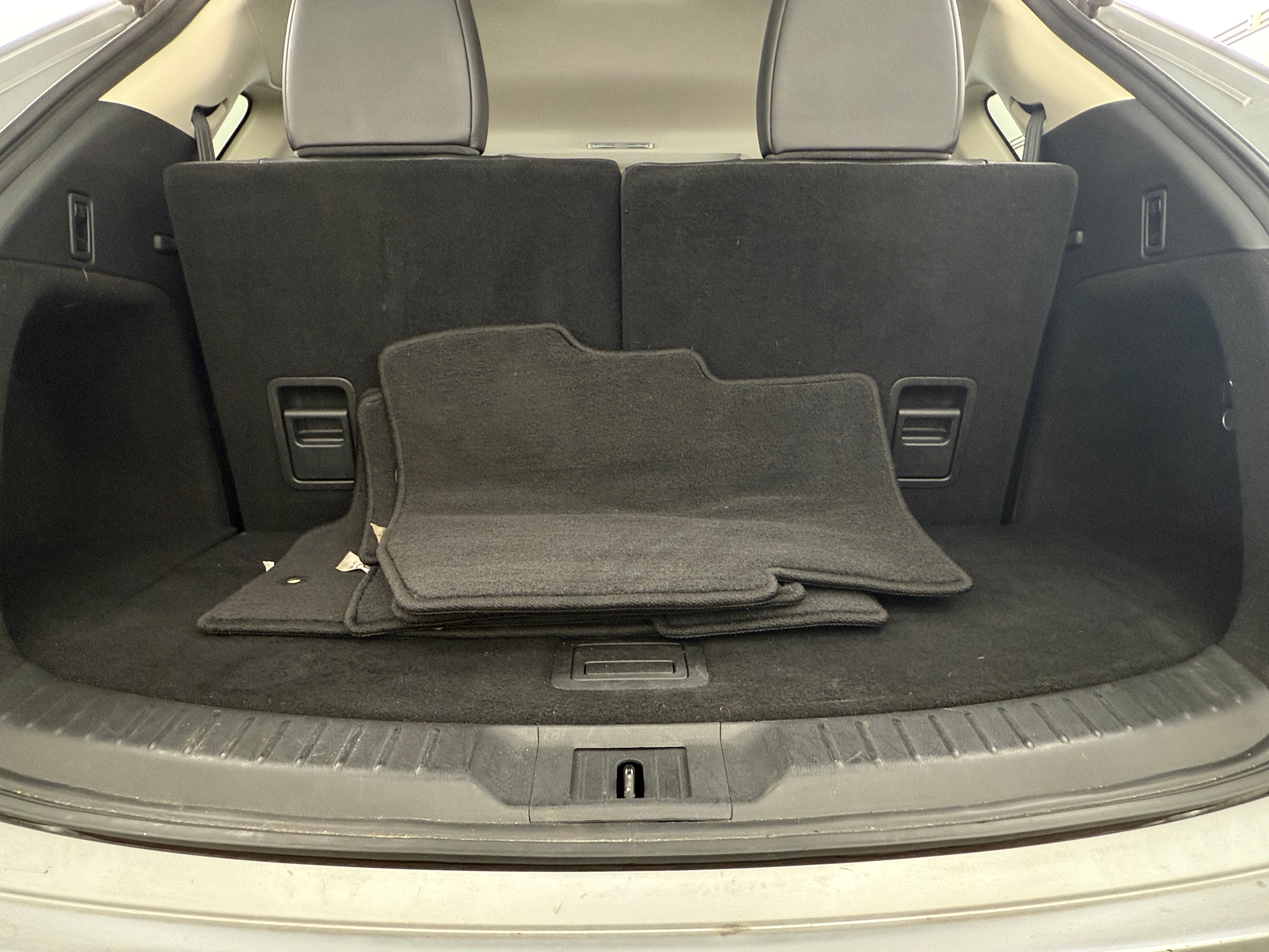 2023 Mazda CX-9 Touring Plus 6