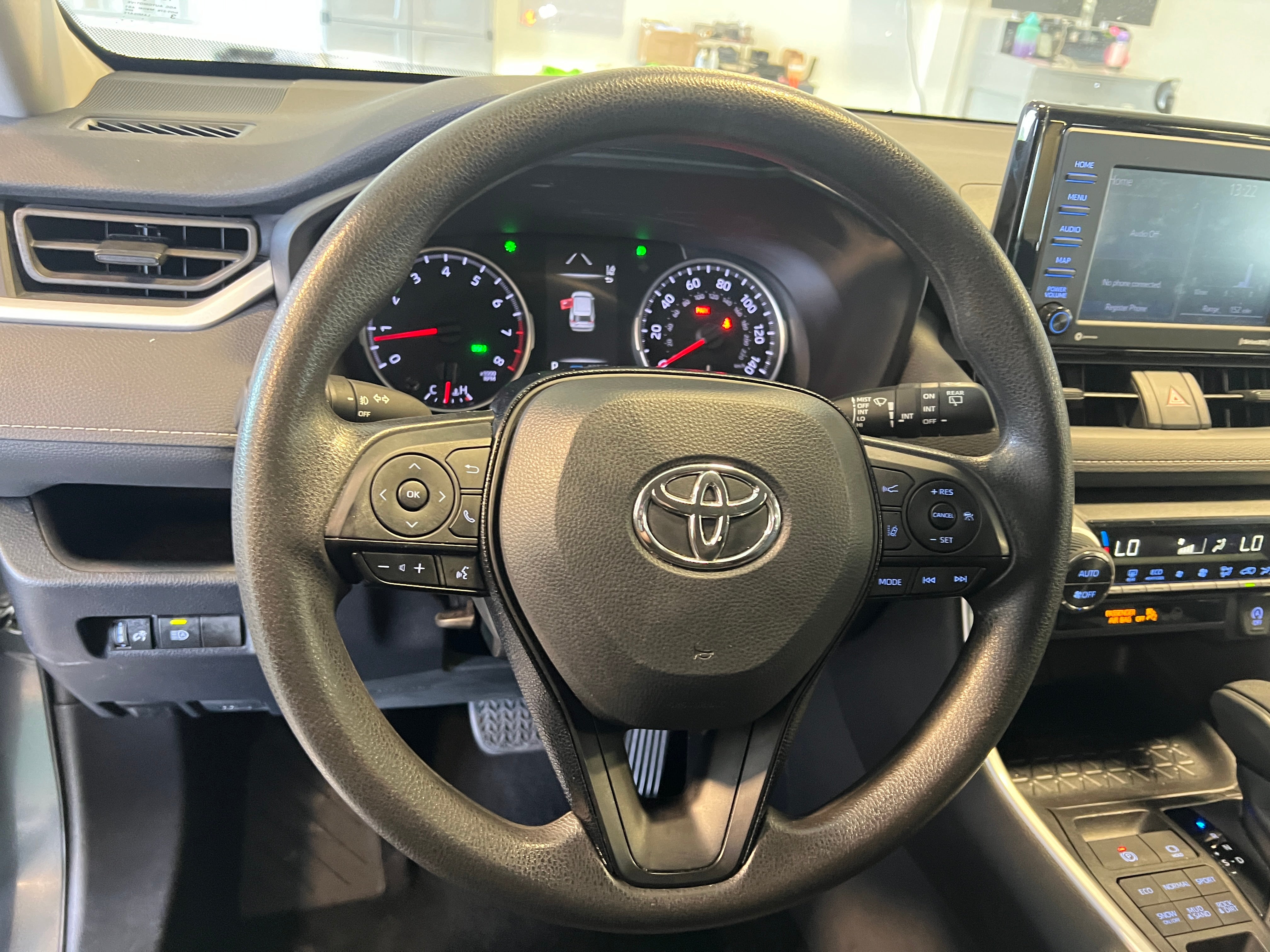 2021 Toyota RAV4 XLE 5