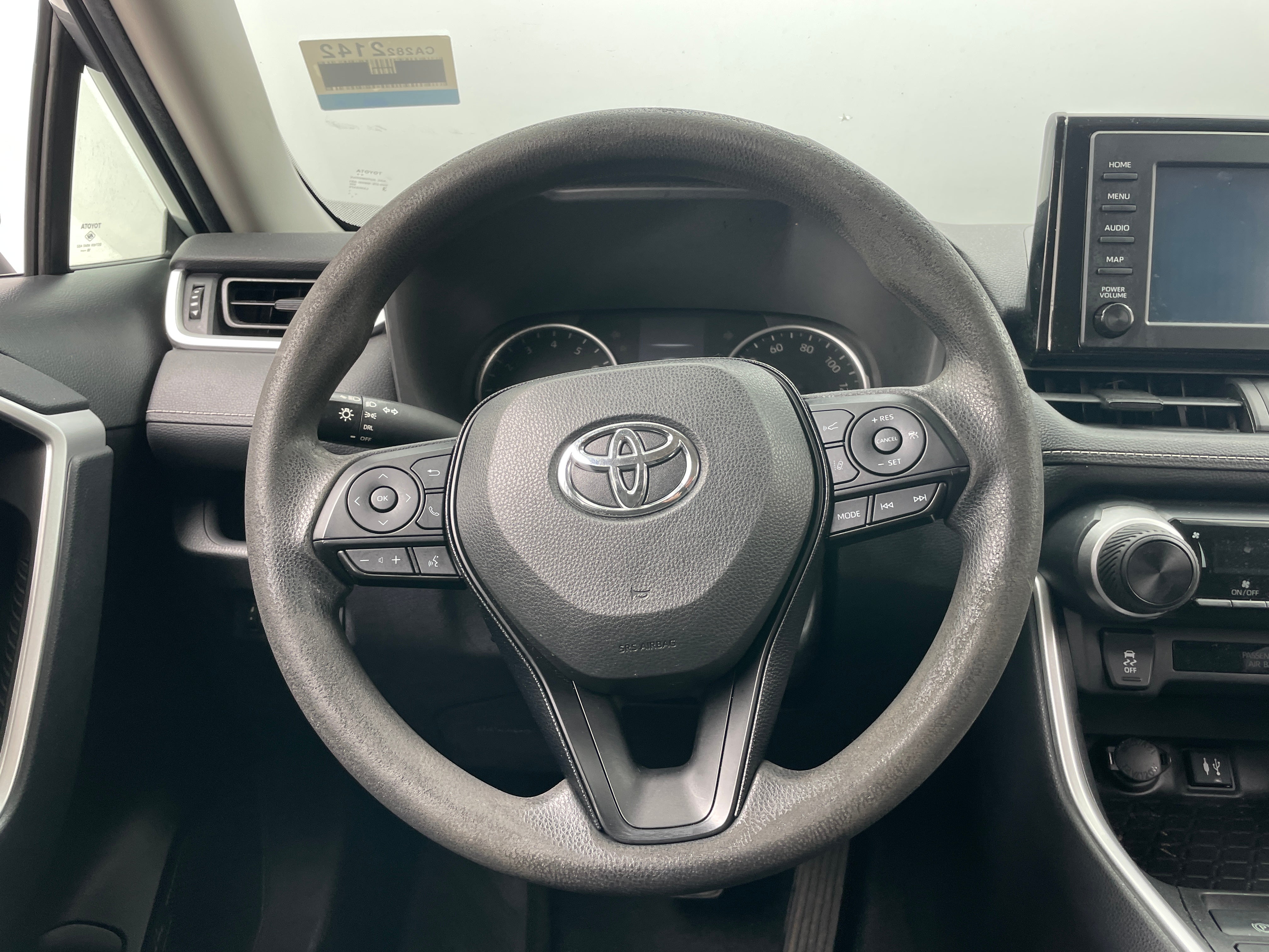 2019 Toyota RAV4 LE 5