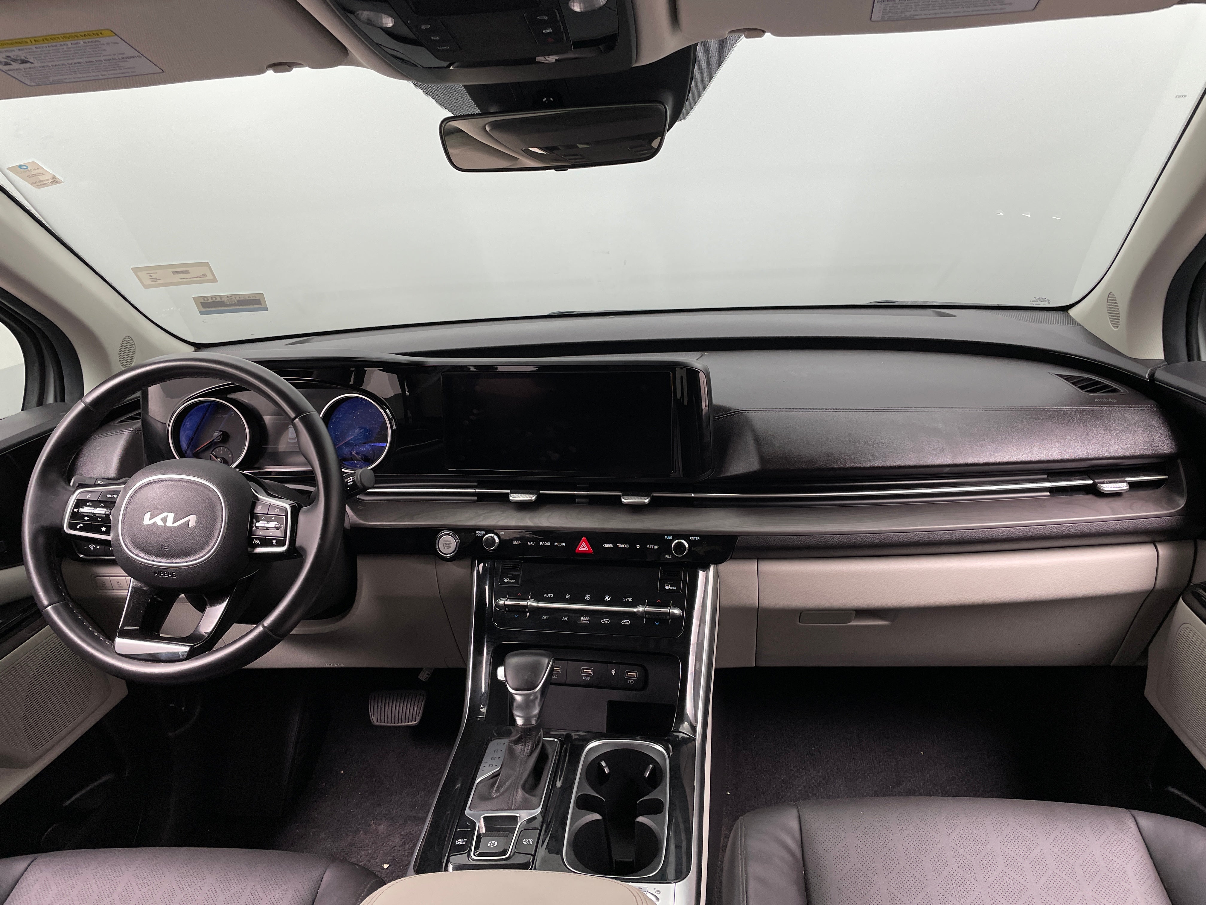 2022 Kia Carnival SX 2