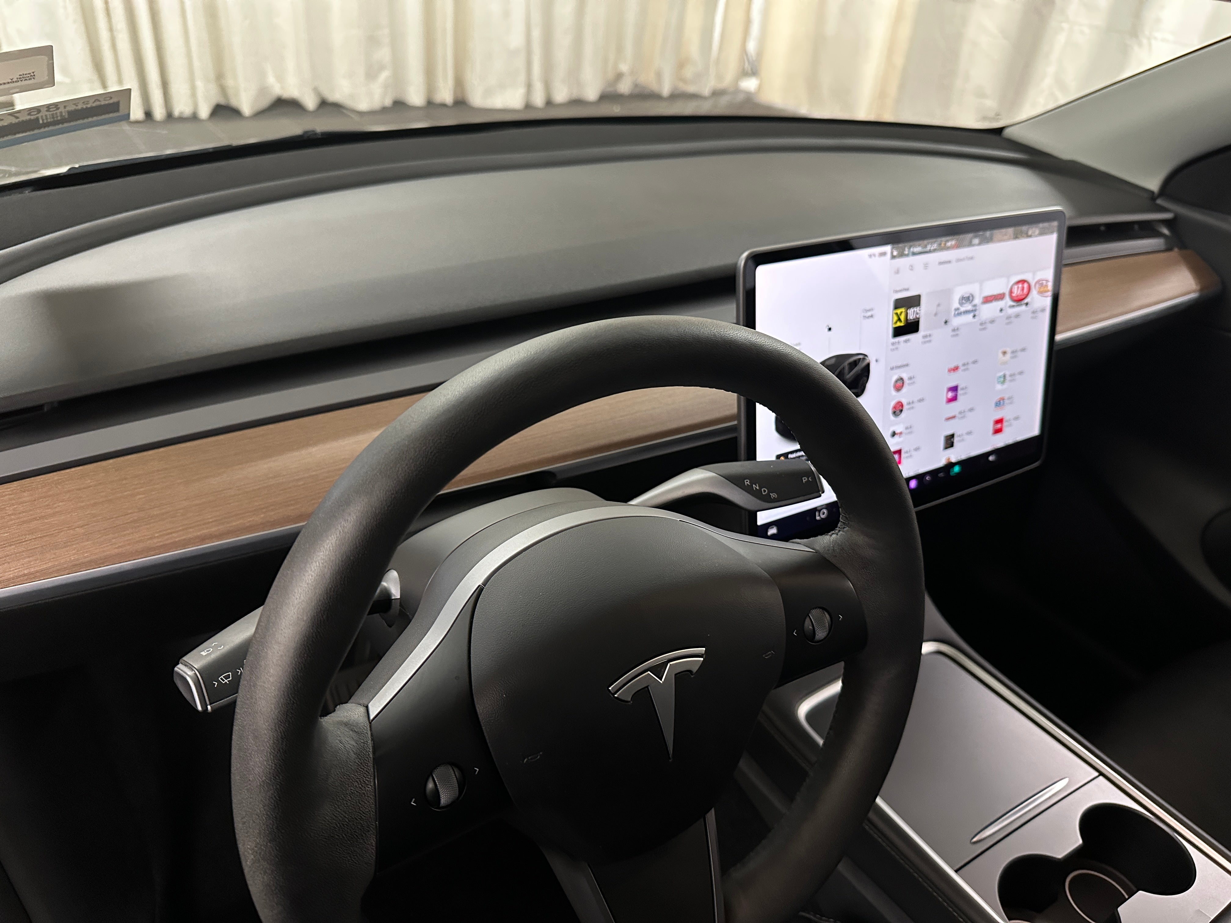 2022 Tesla Model Y Long Range 2