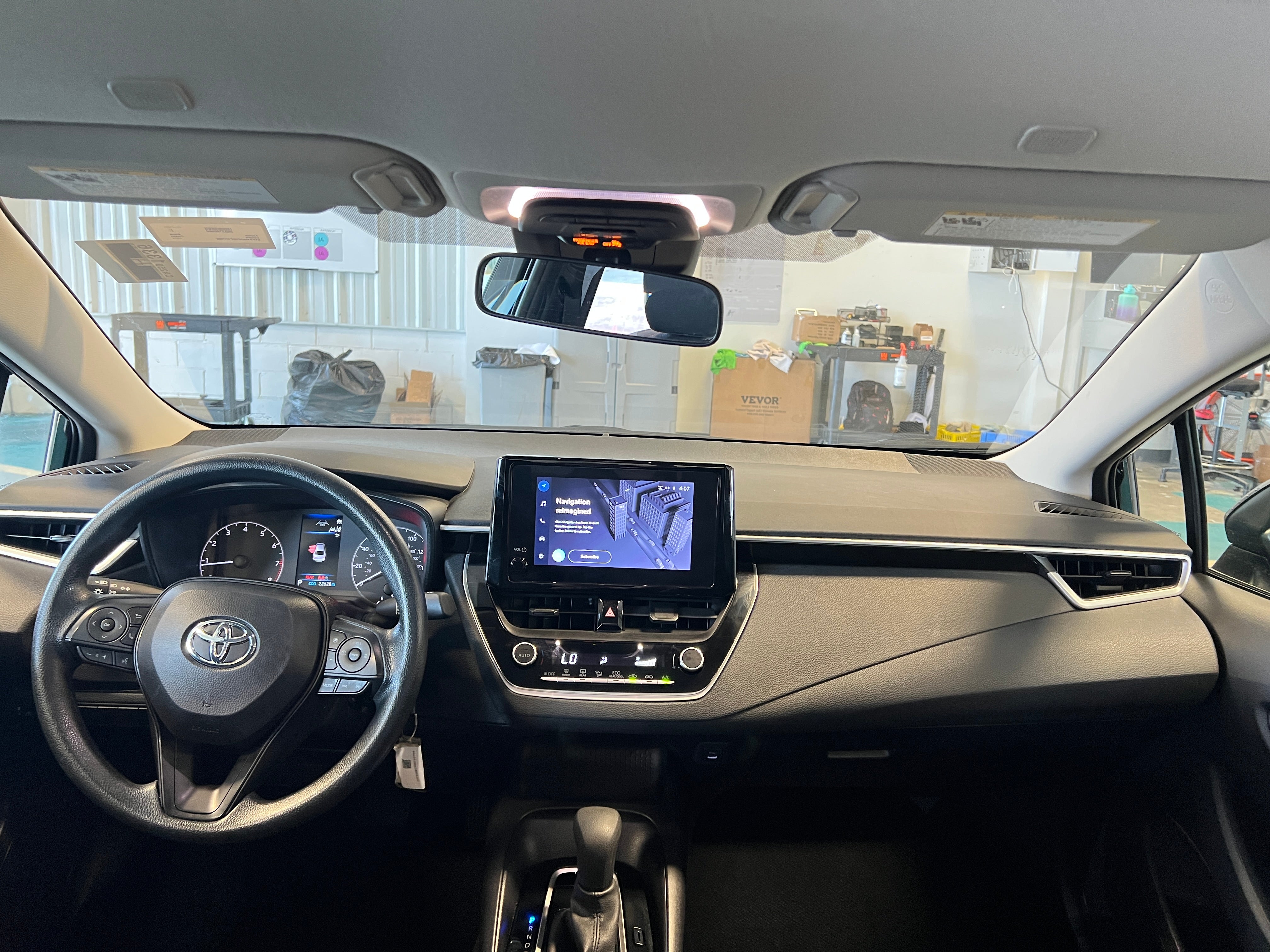 2024 Toyota Corolla LE 3