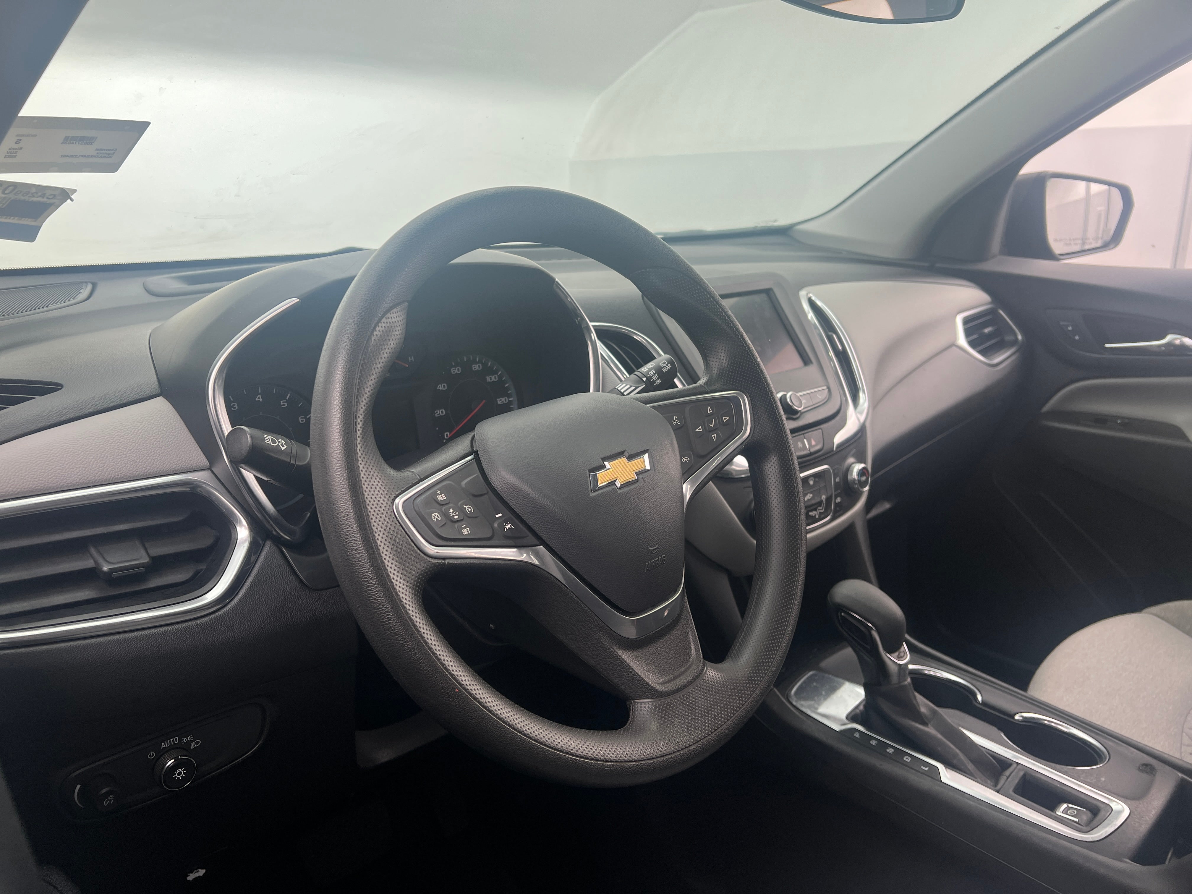 2023 Chevrolet Equinox LS 3