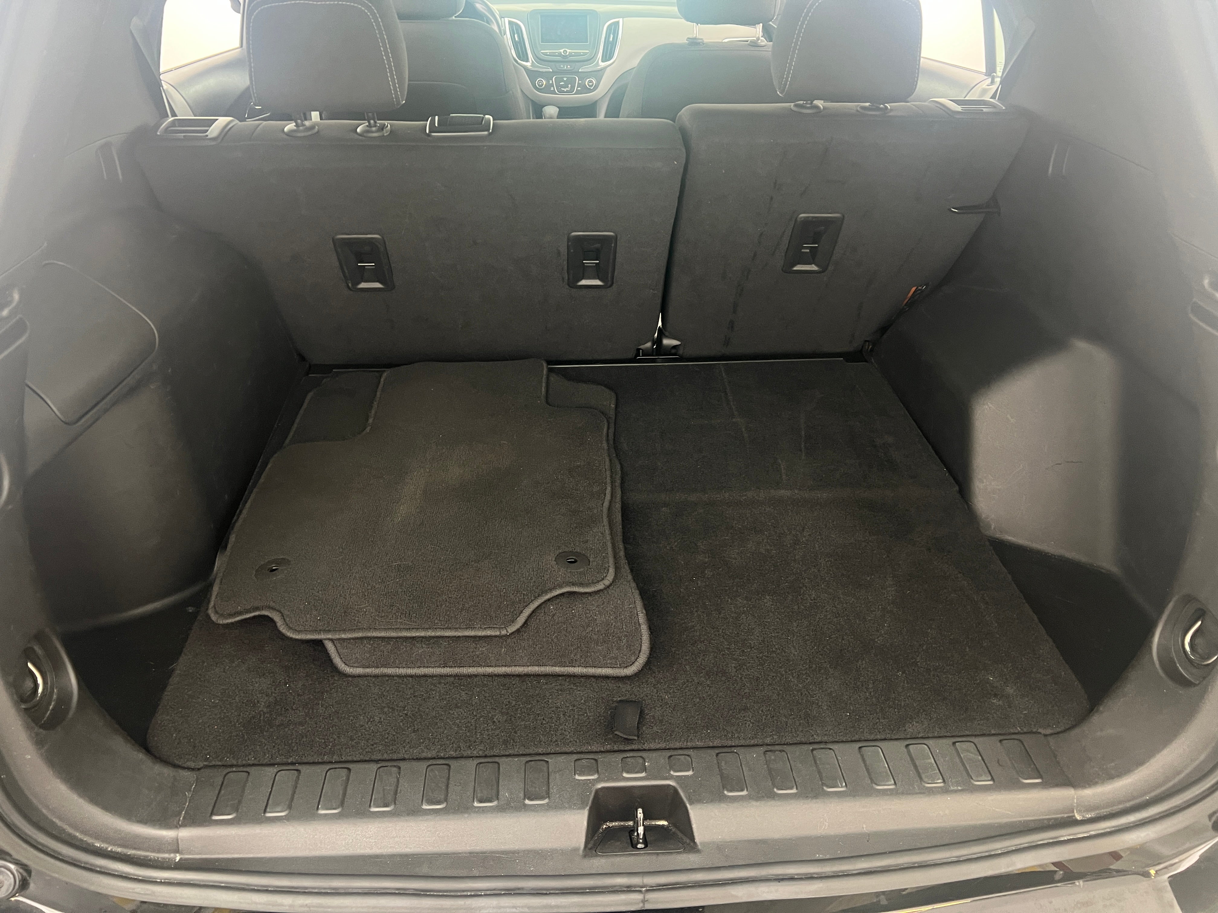 2023 Chevrolet Equinox LS 7