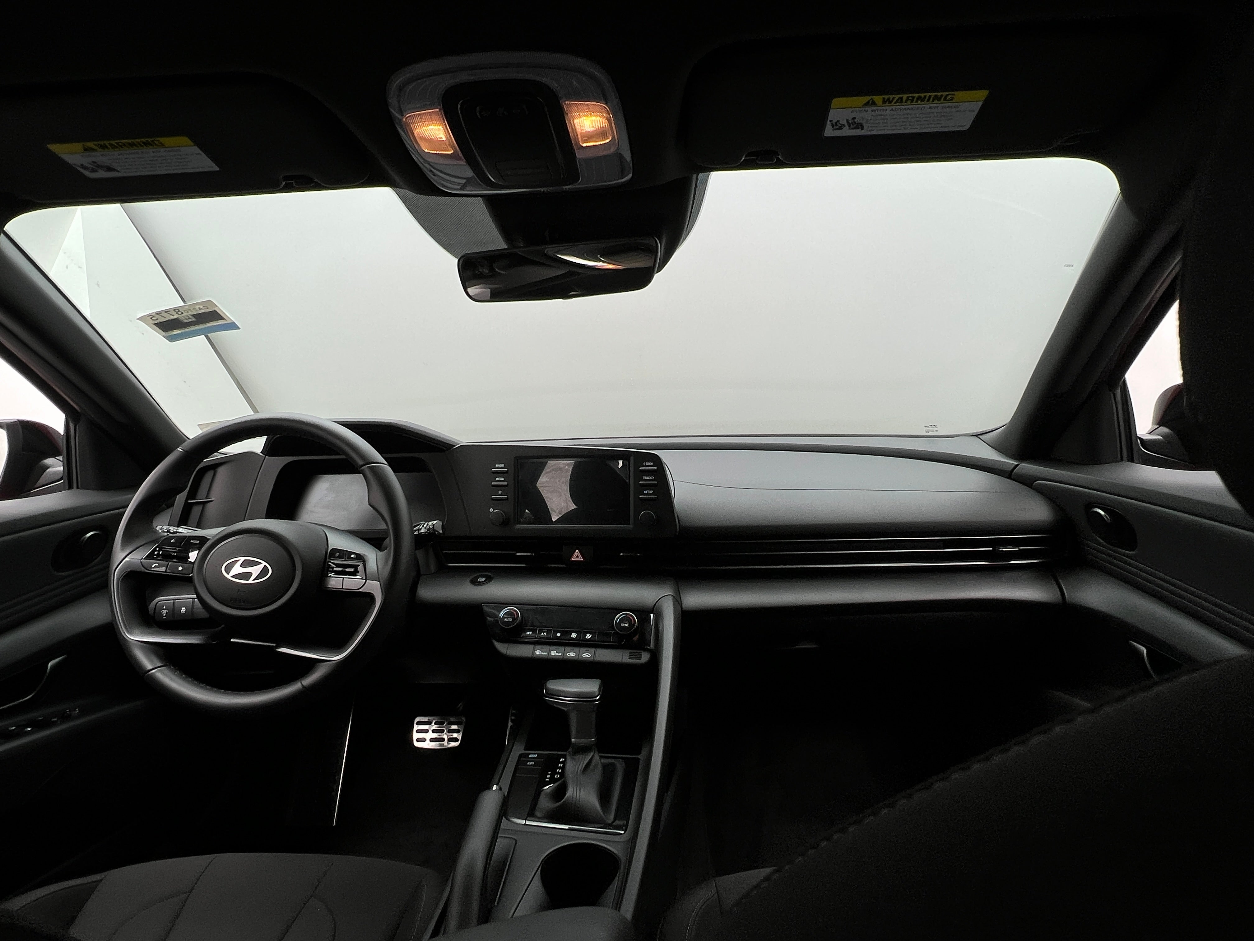 2025 Hyundai Elantra Sport 3