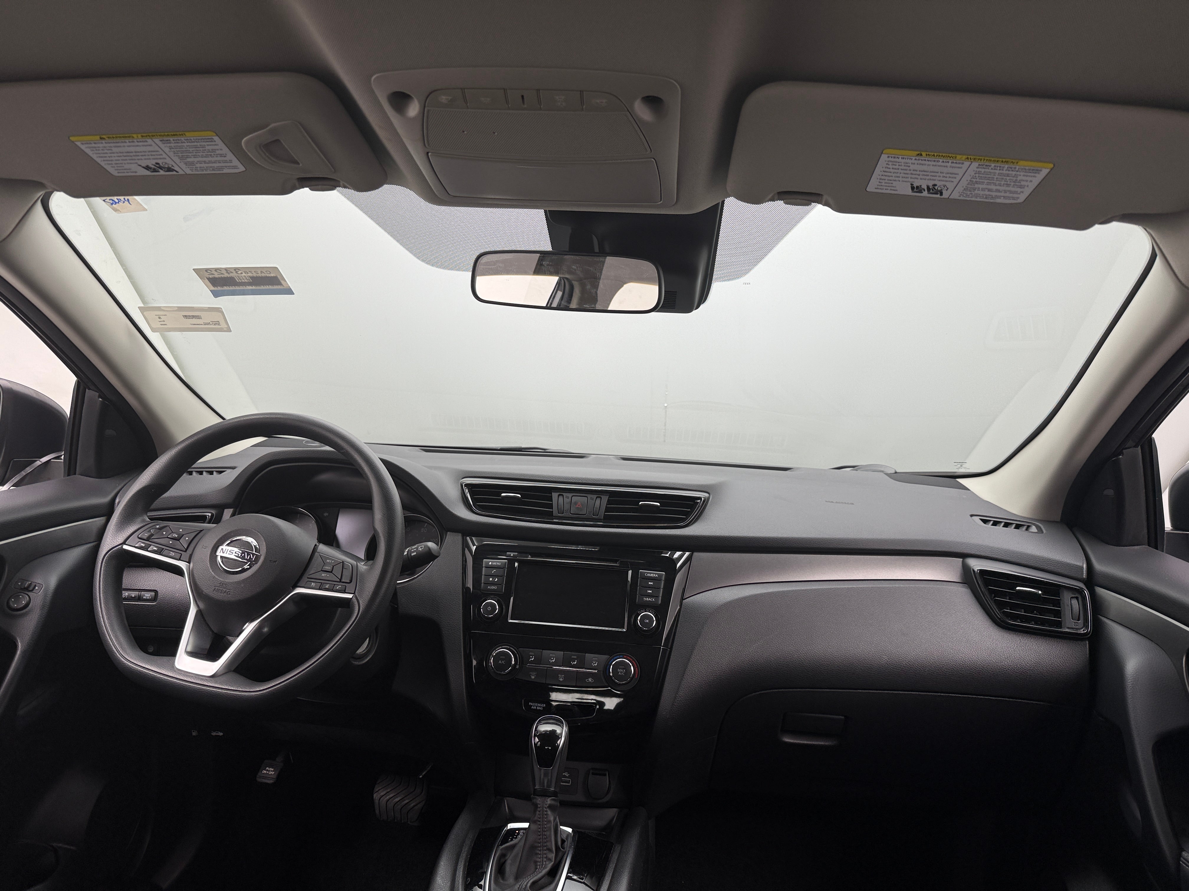 2020 Nissan Rogue Sport S 3