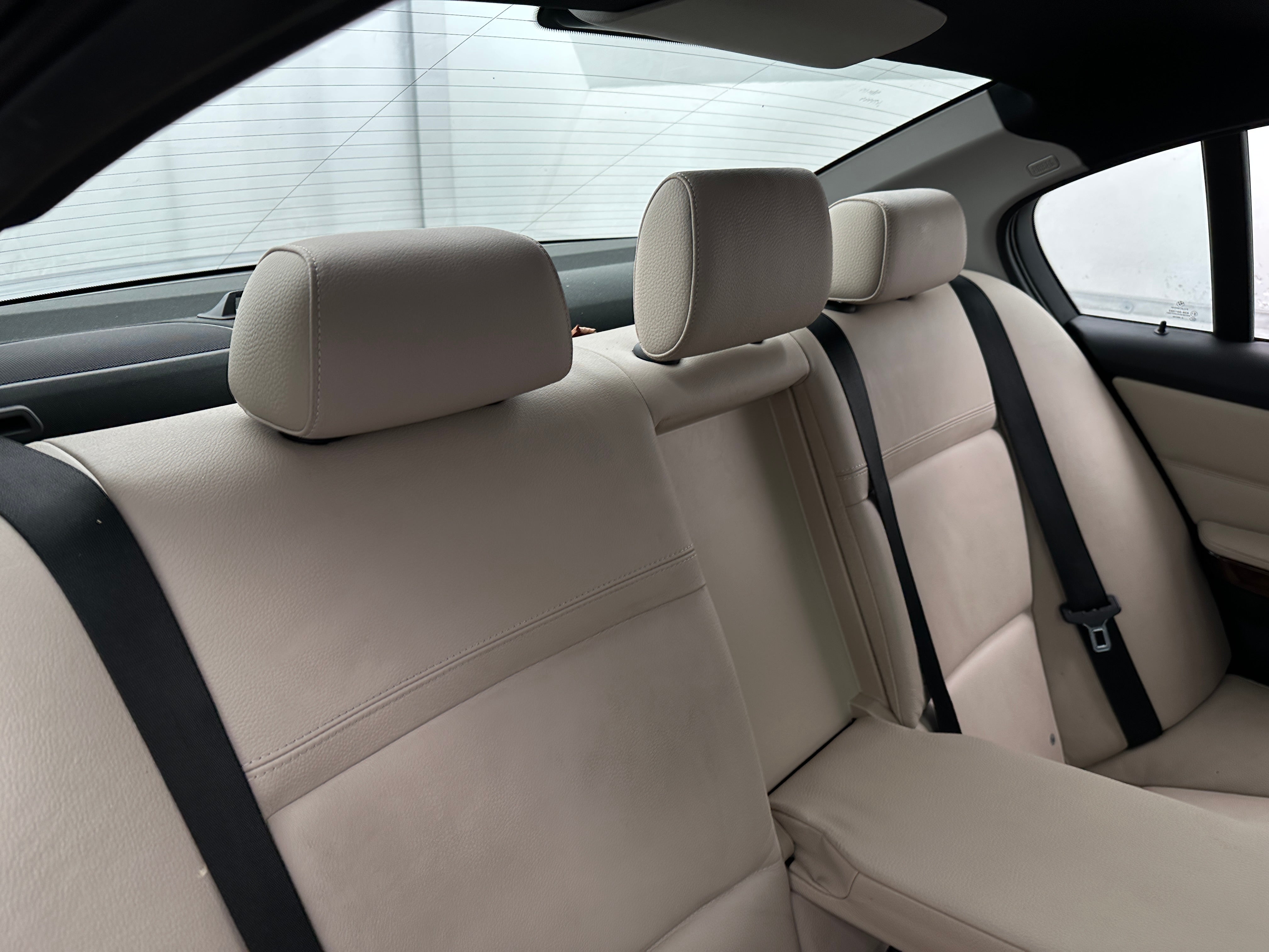 2011 BMW 3 Series 328i xDrive 5