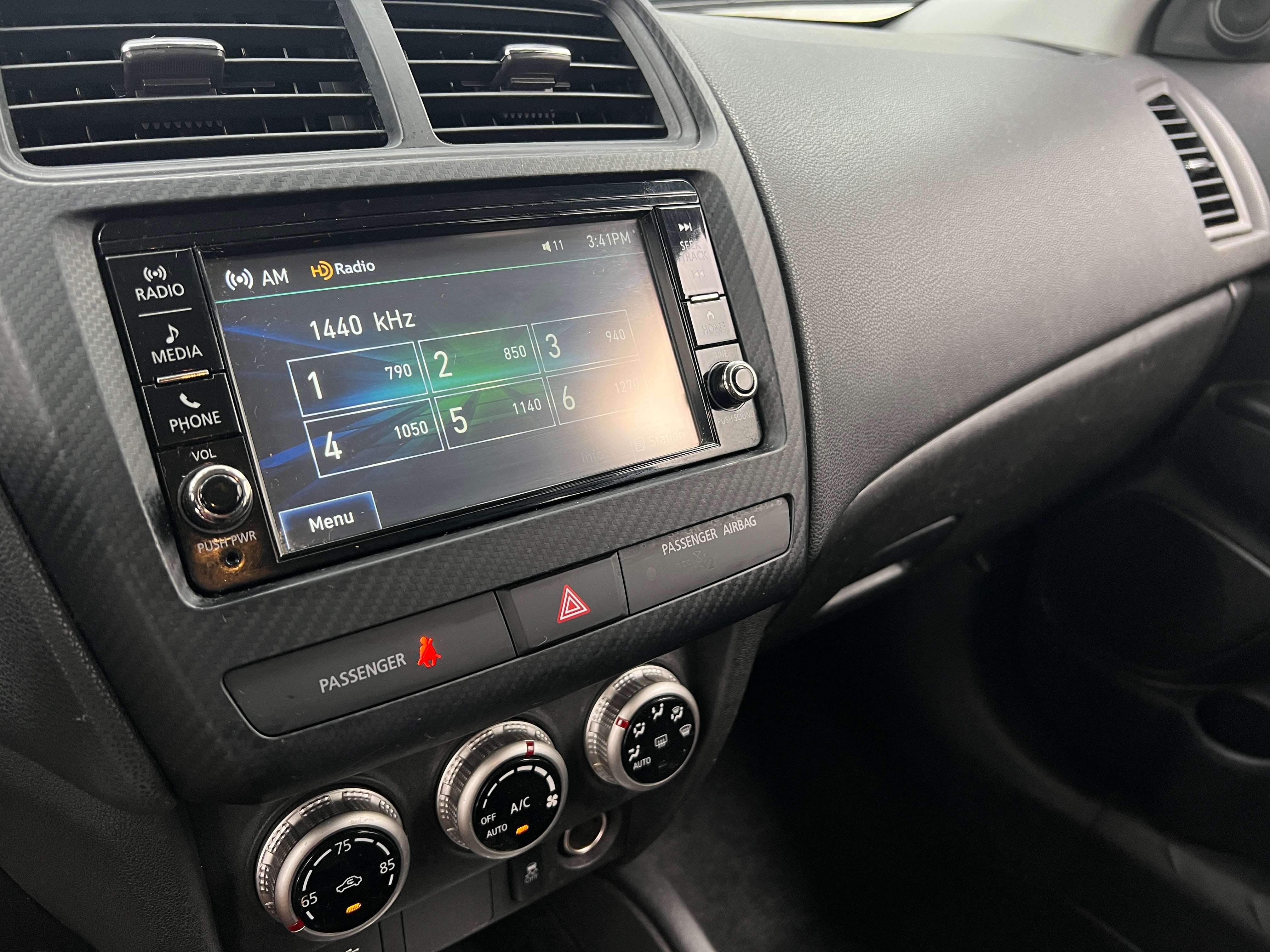 2023 Mitsubishi Outlander Sport S 4
