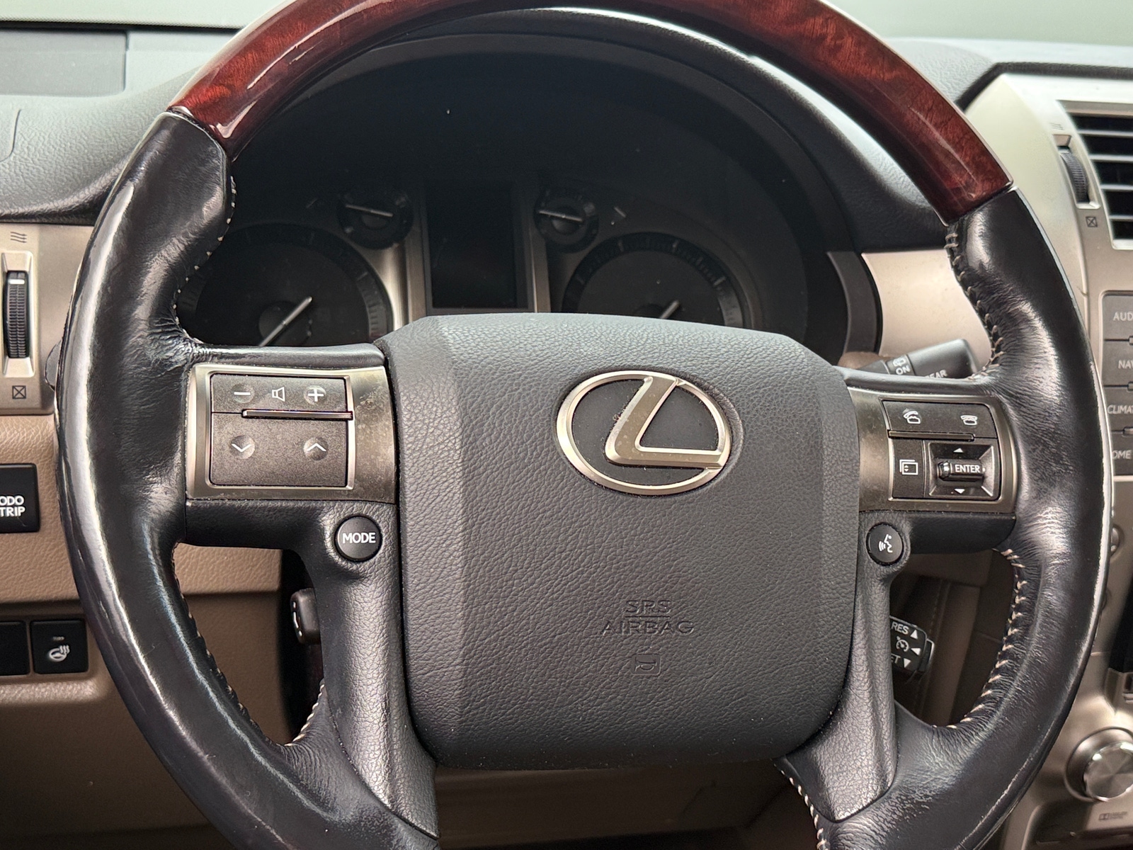 Thumbnail: 2016 Lexus GX - 4