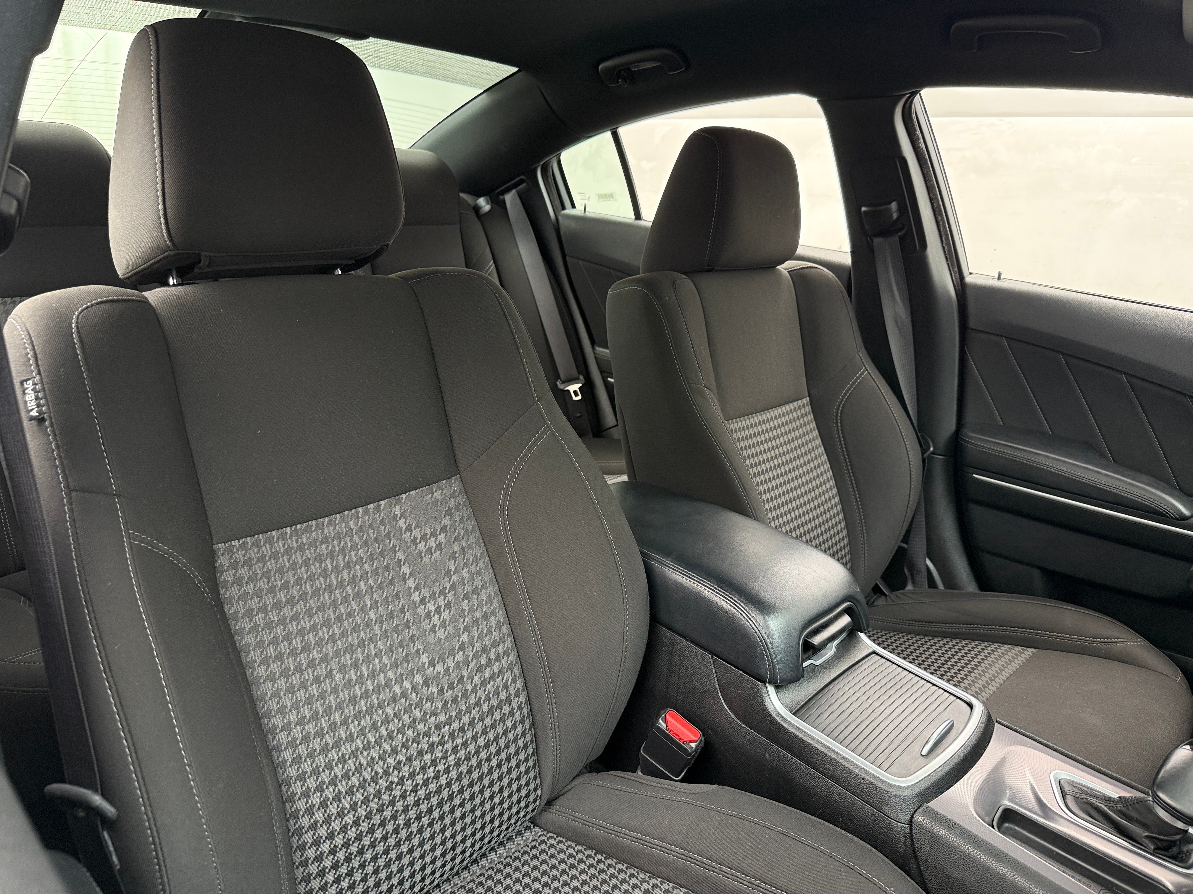 2023 Dodge Charger SXT 2