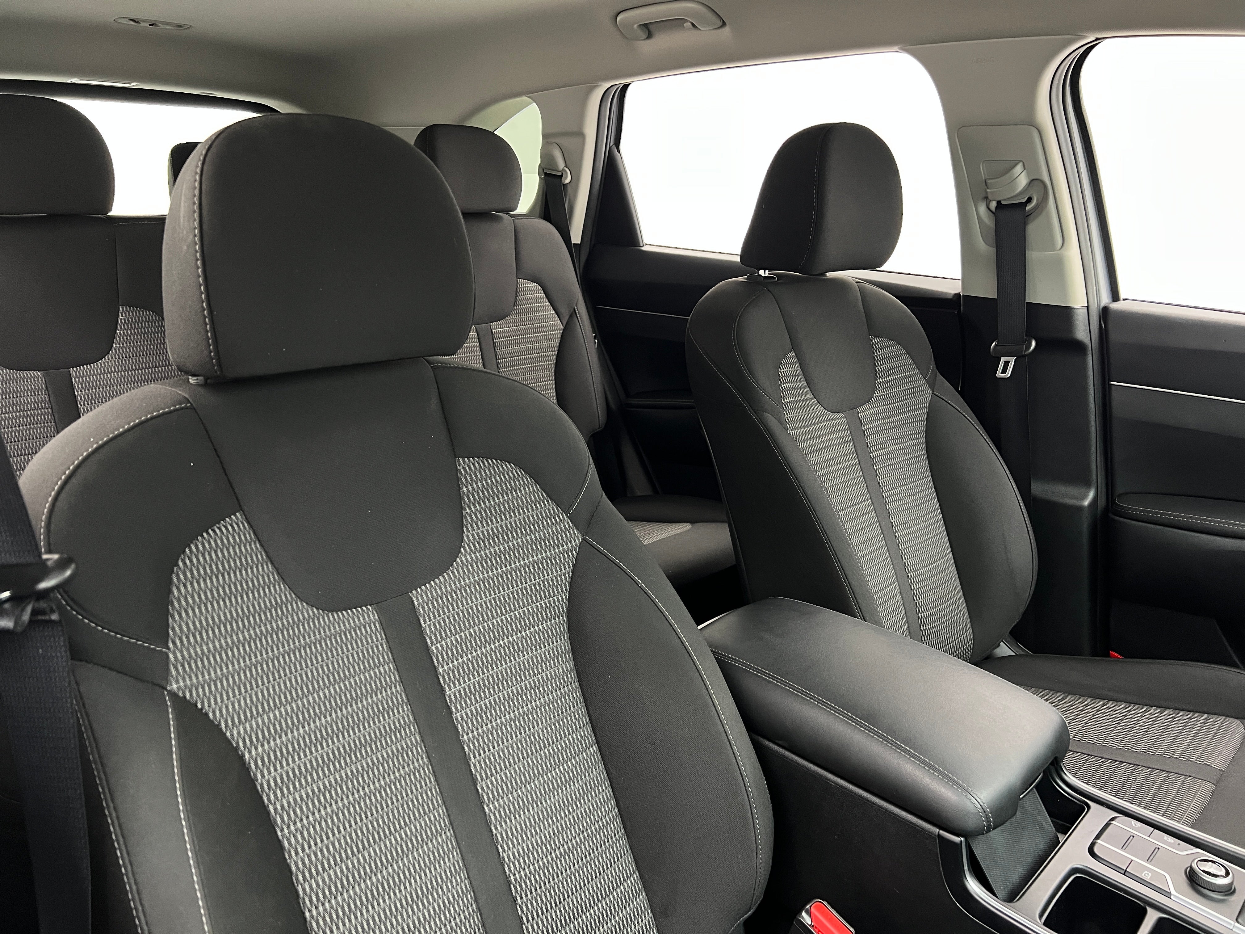 2023 Kia Sorento LX 2