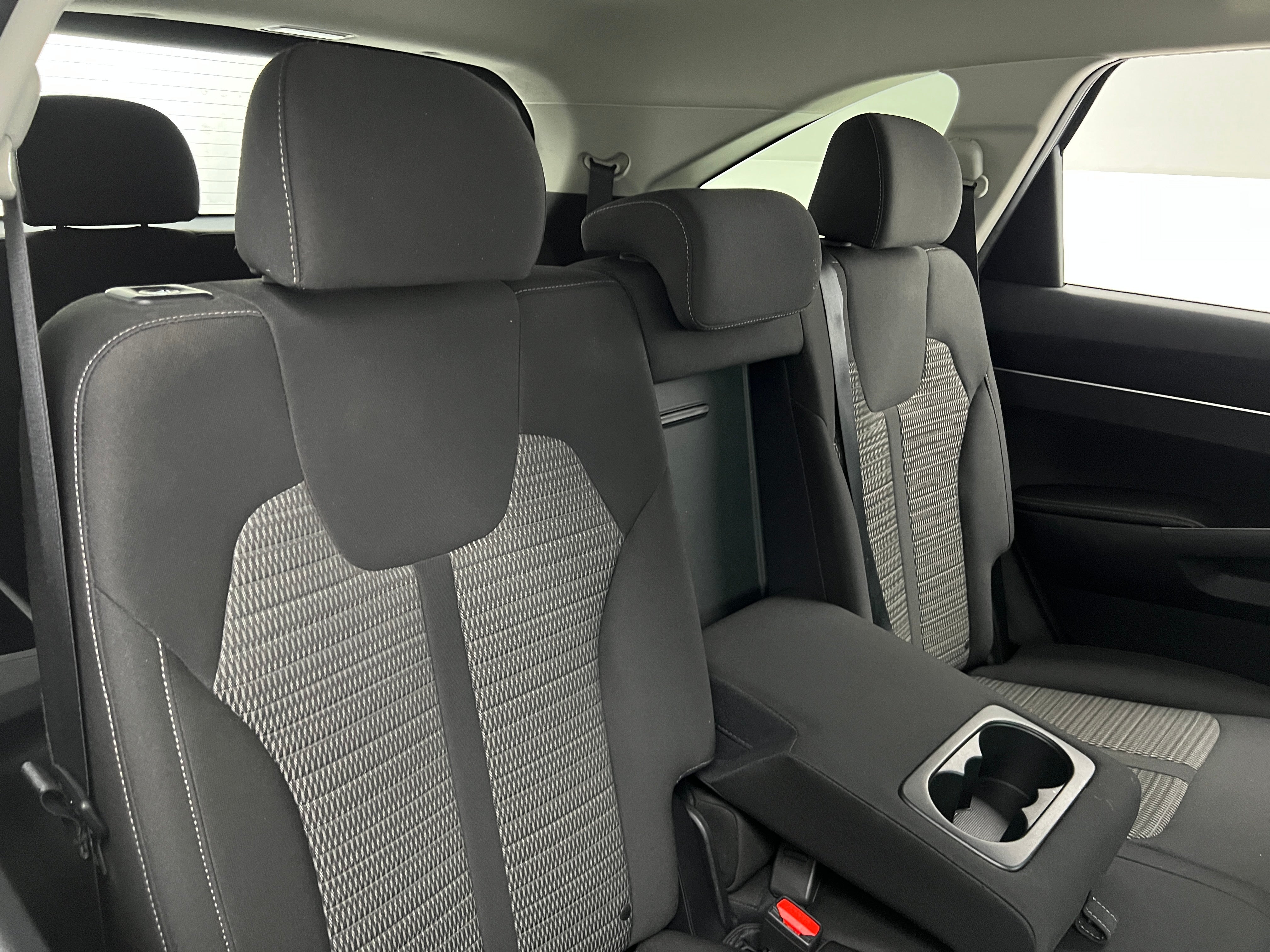 2023 Kia Sorento LX 6