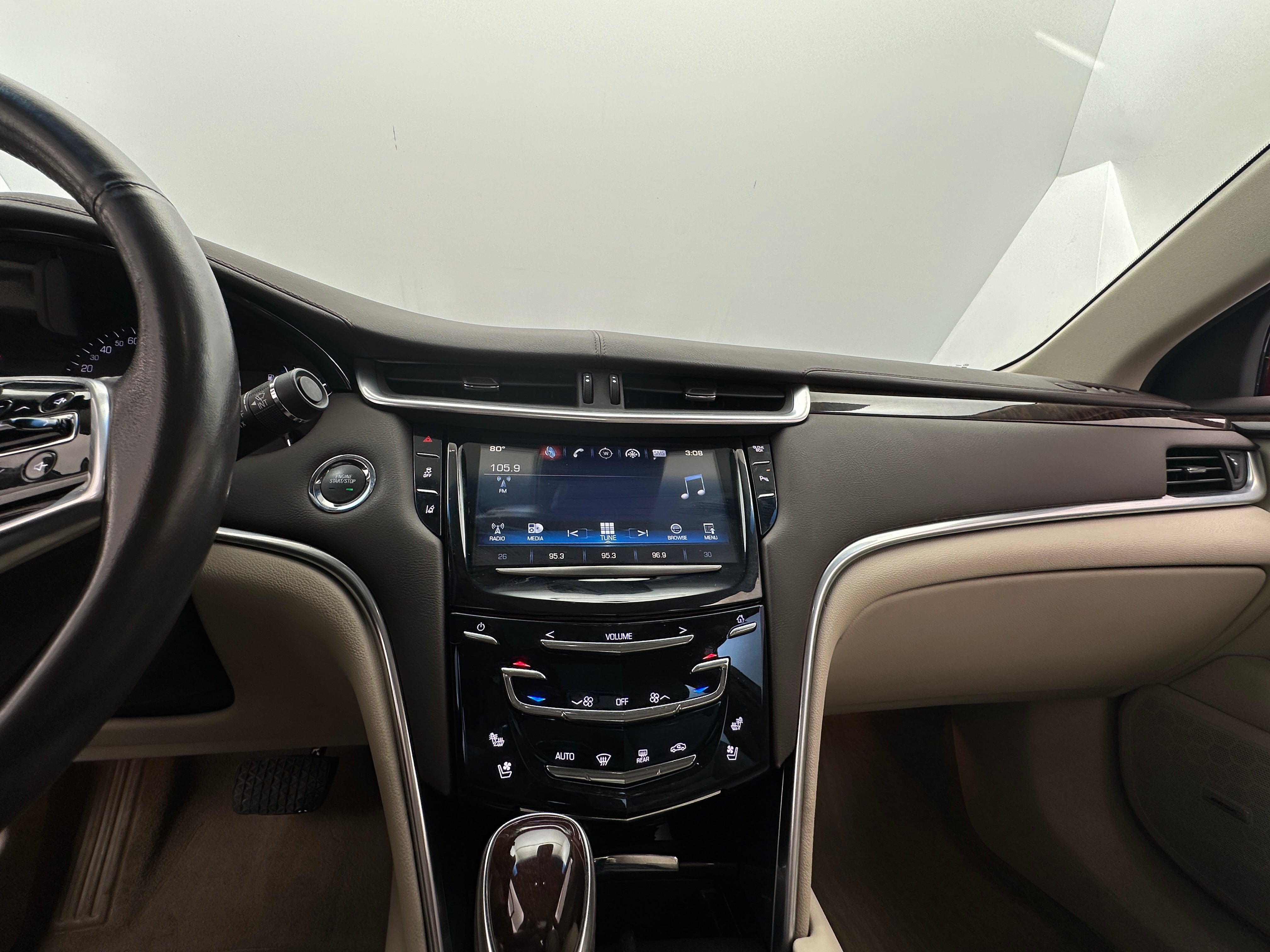 2016 Cadillac XTS Luxury 3