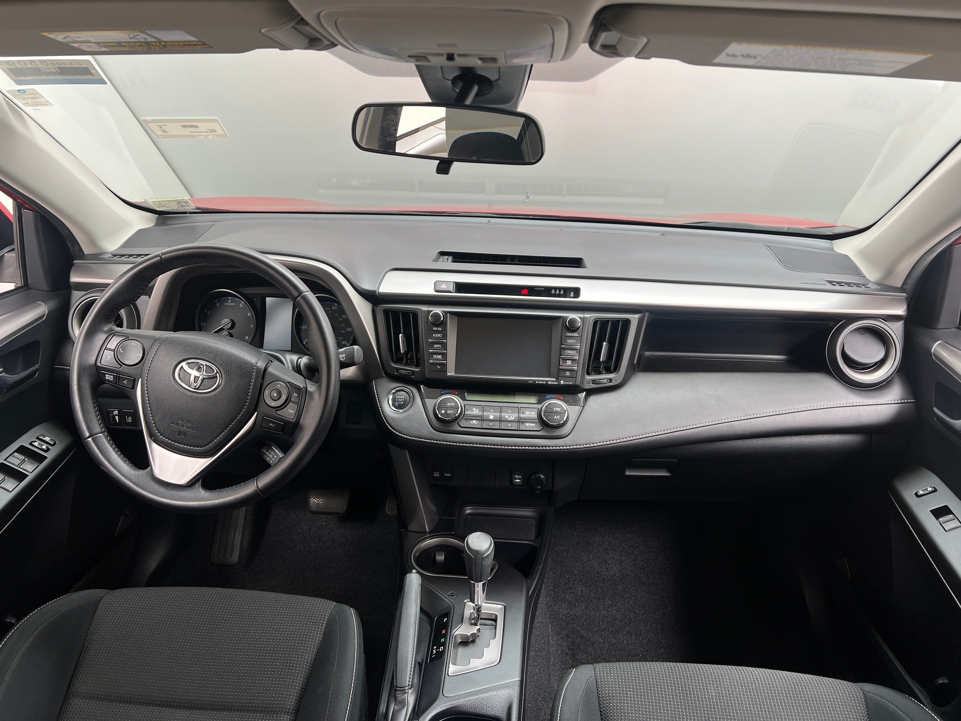 2017 Toyota RAV4 XLE 3