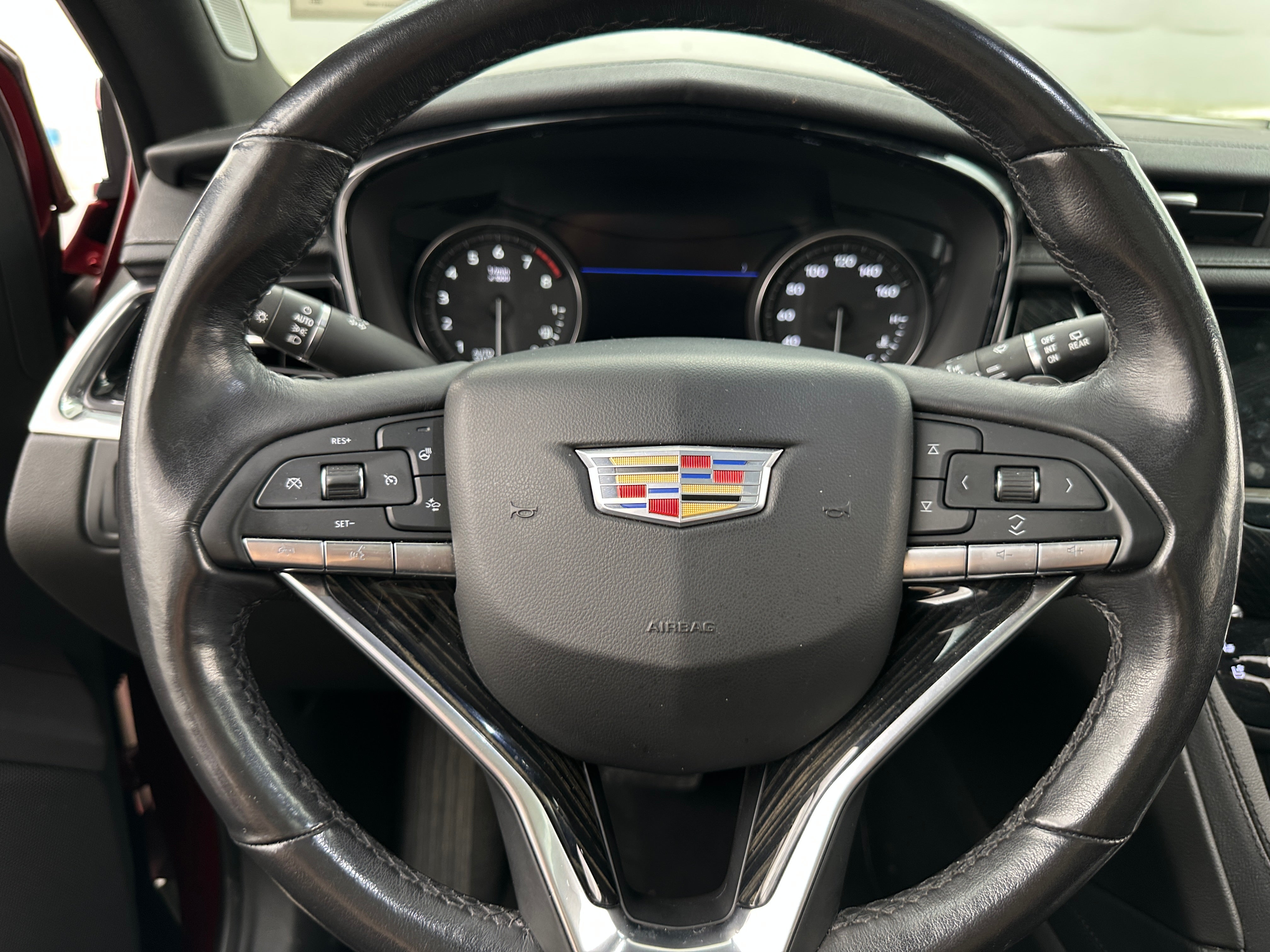 2021 Cadillac XT6 Premium Luxury 4