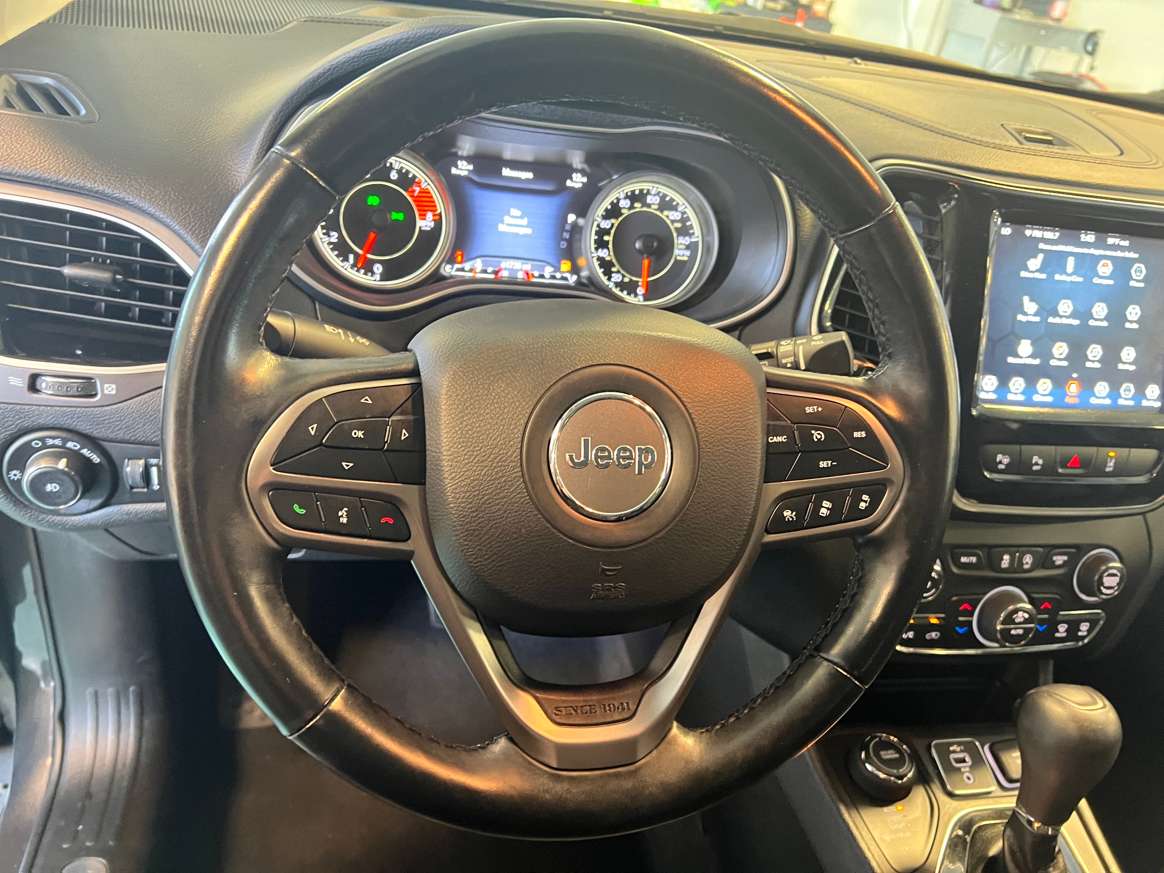 2021 Jeep Cherokee Limited Edition 4