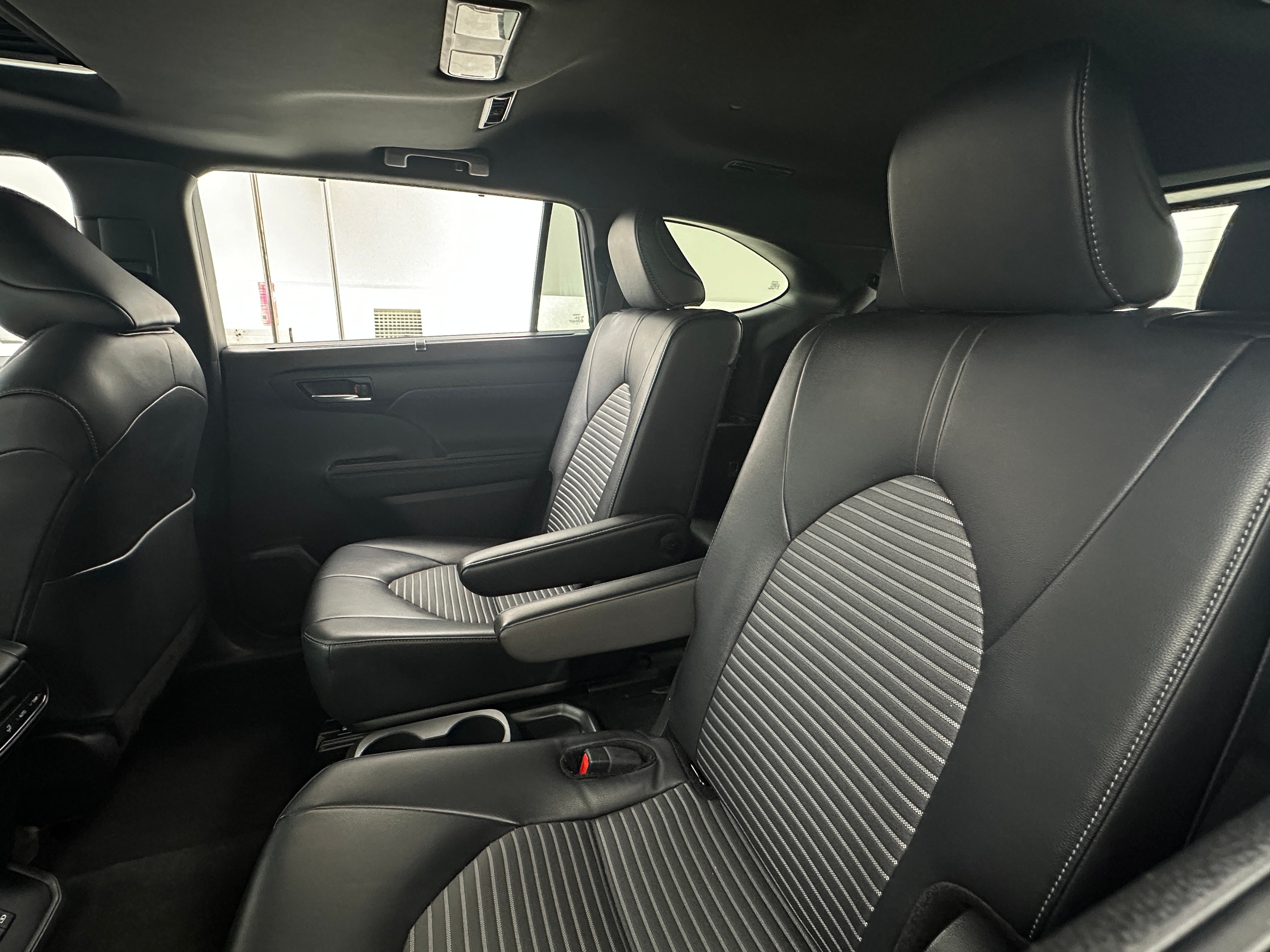 2024 Toyota Highlander XSE 5