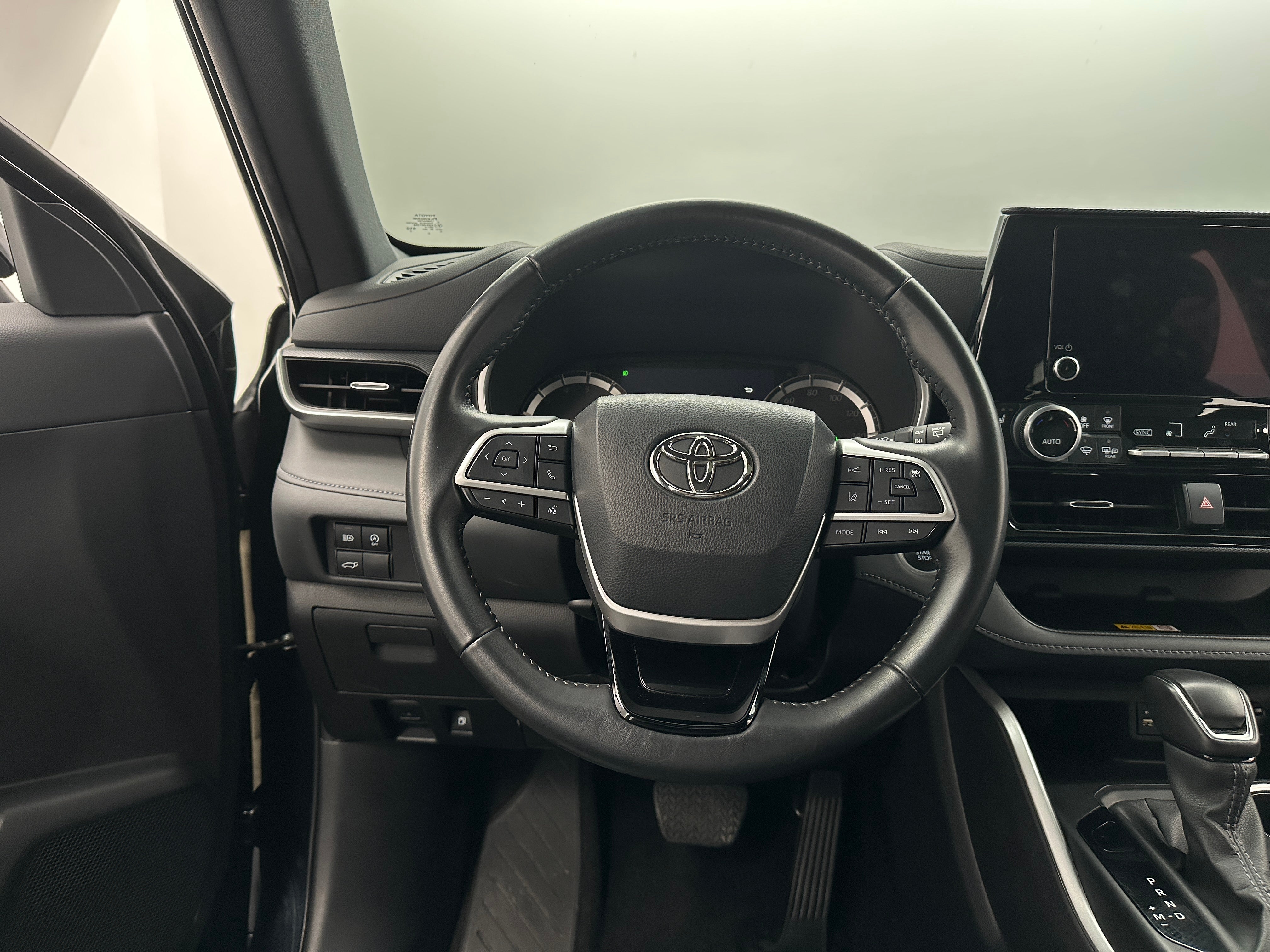 2024 Toyota Highlander XSE 4