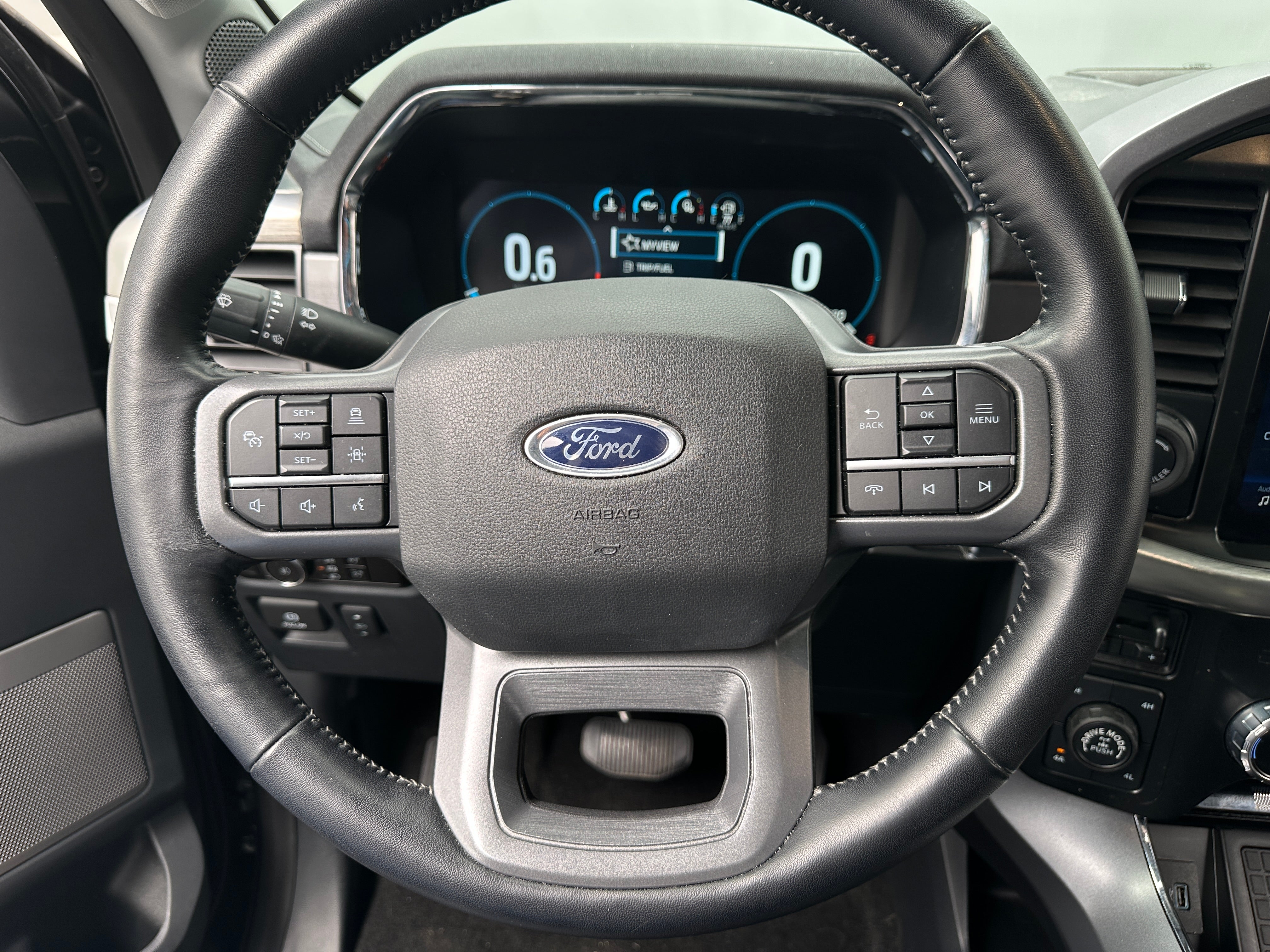 2023 Ford Econoline E-150 4