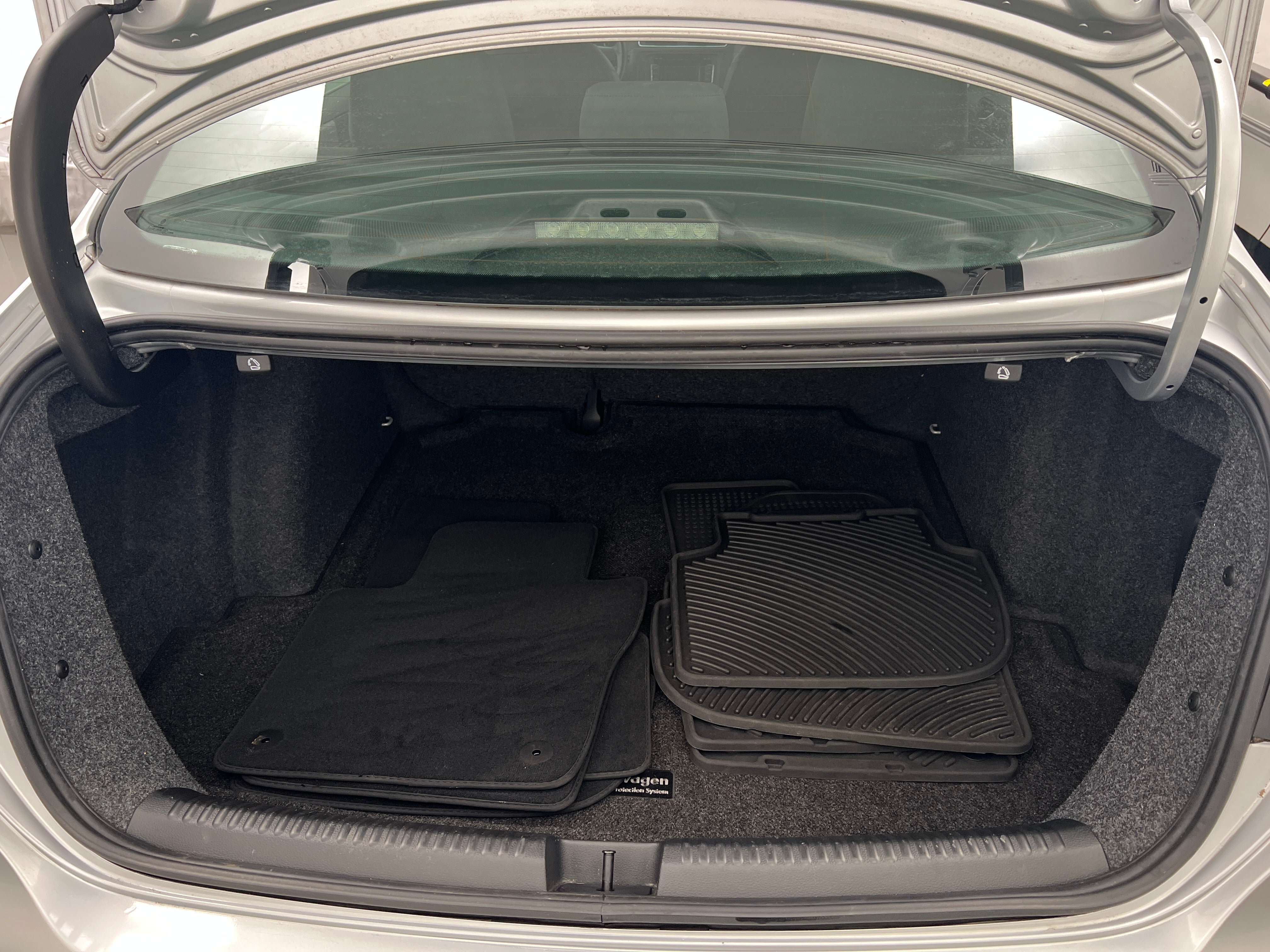 2012 Volkswagen Jetta SEL 6
