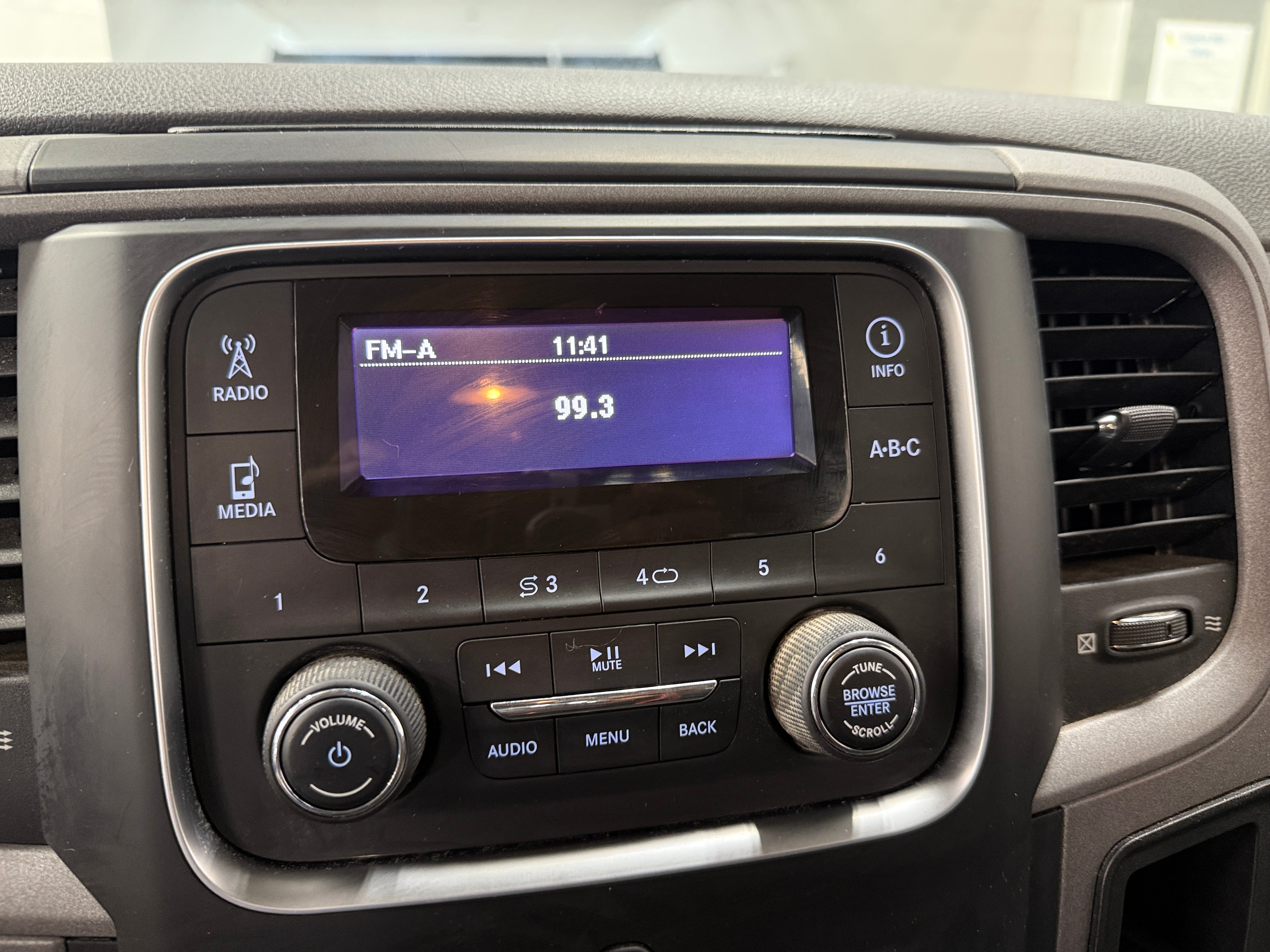 2018 RAM 1500 Tradesman 3