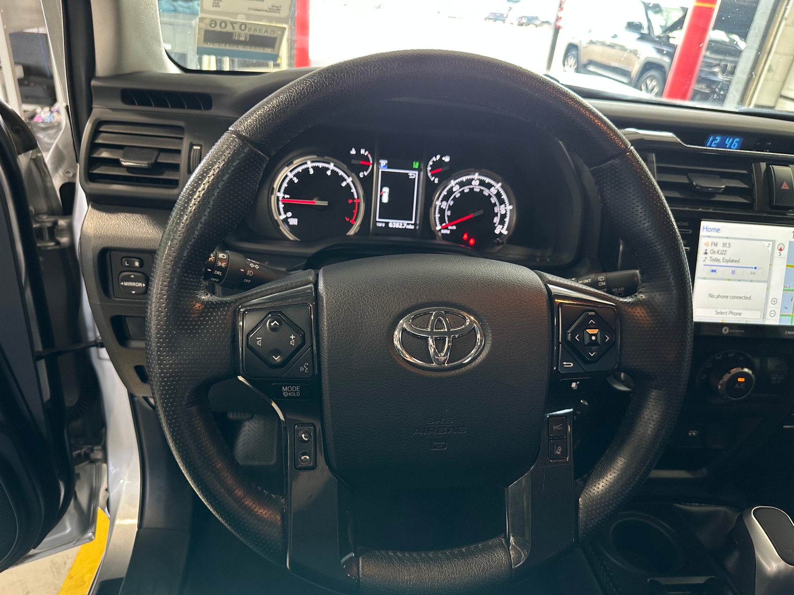 Thumbnail: 2023 Toyota 4Runner - 4