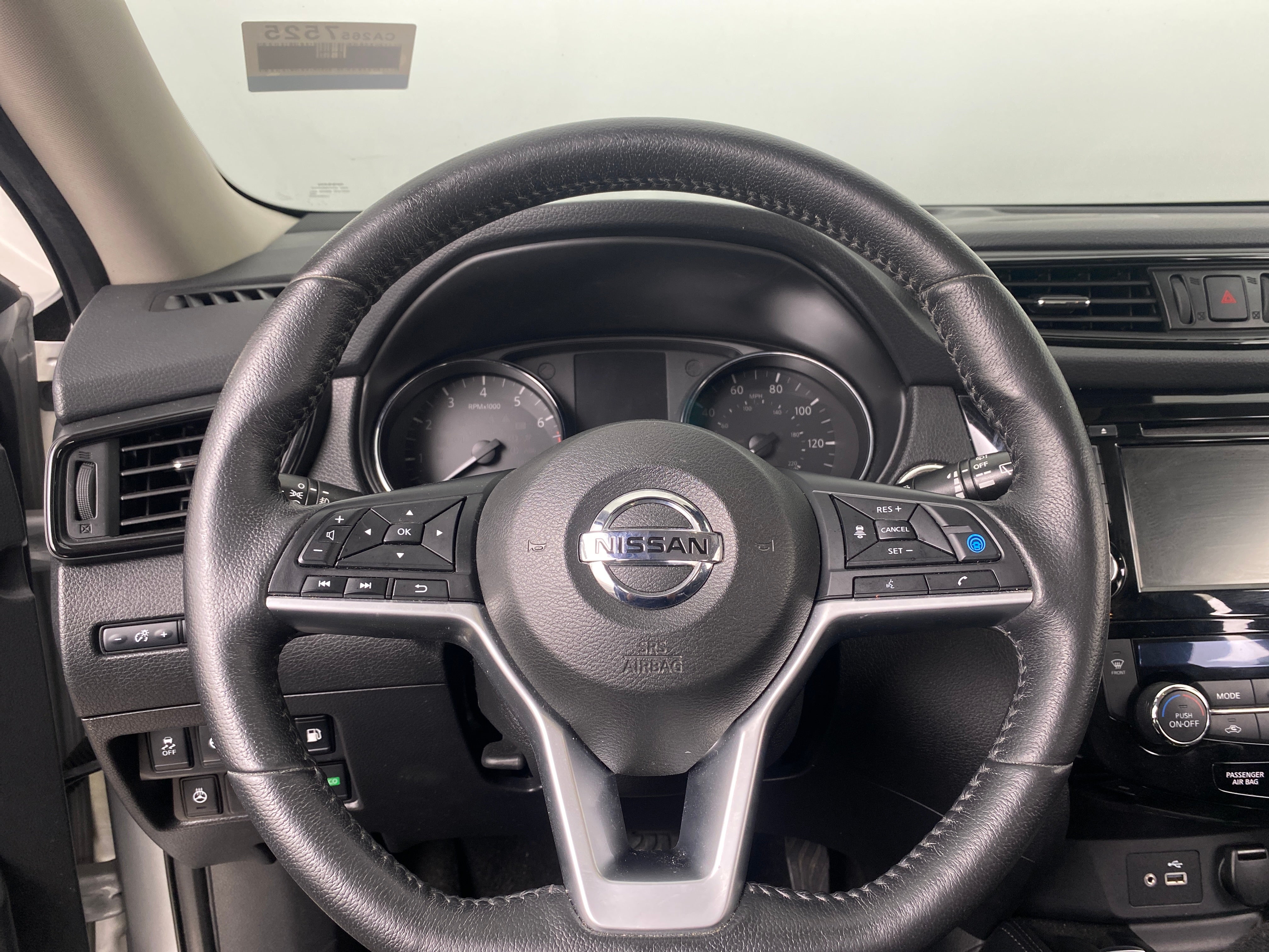 2019 Nissan Rogue SL 4
