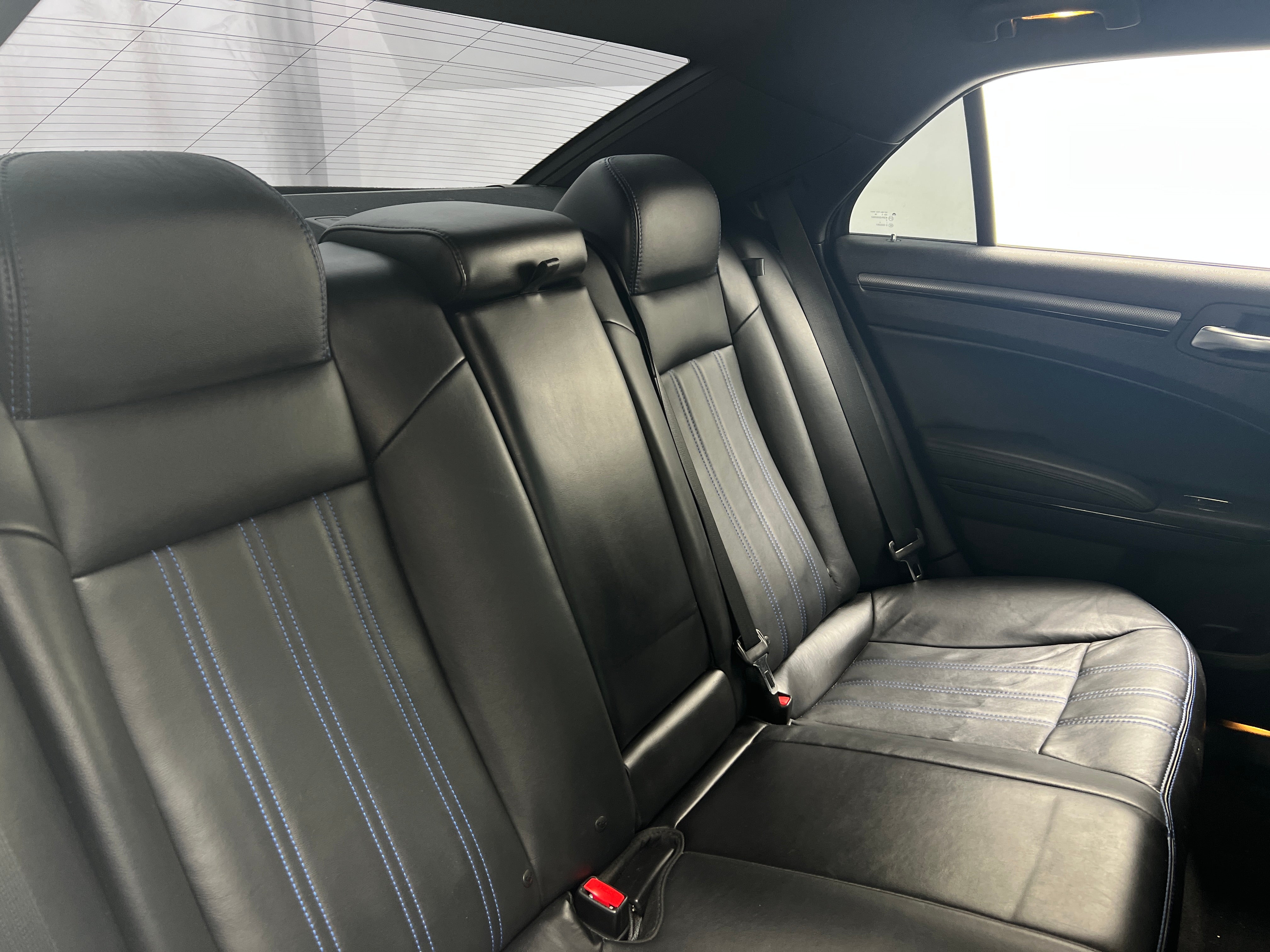 2012 Chrysler 300 S 5