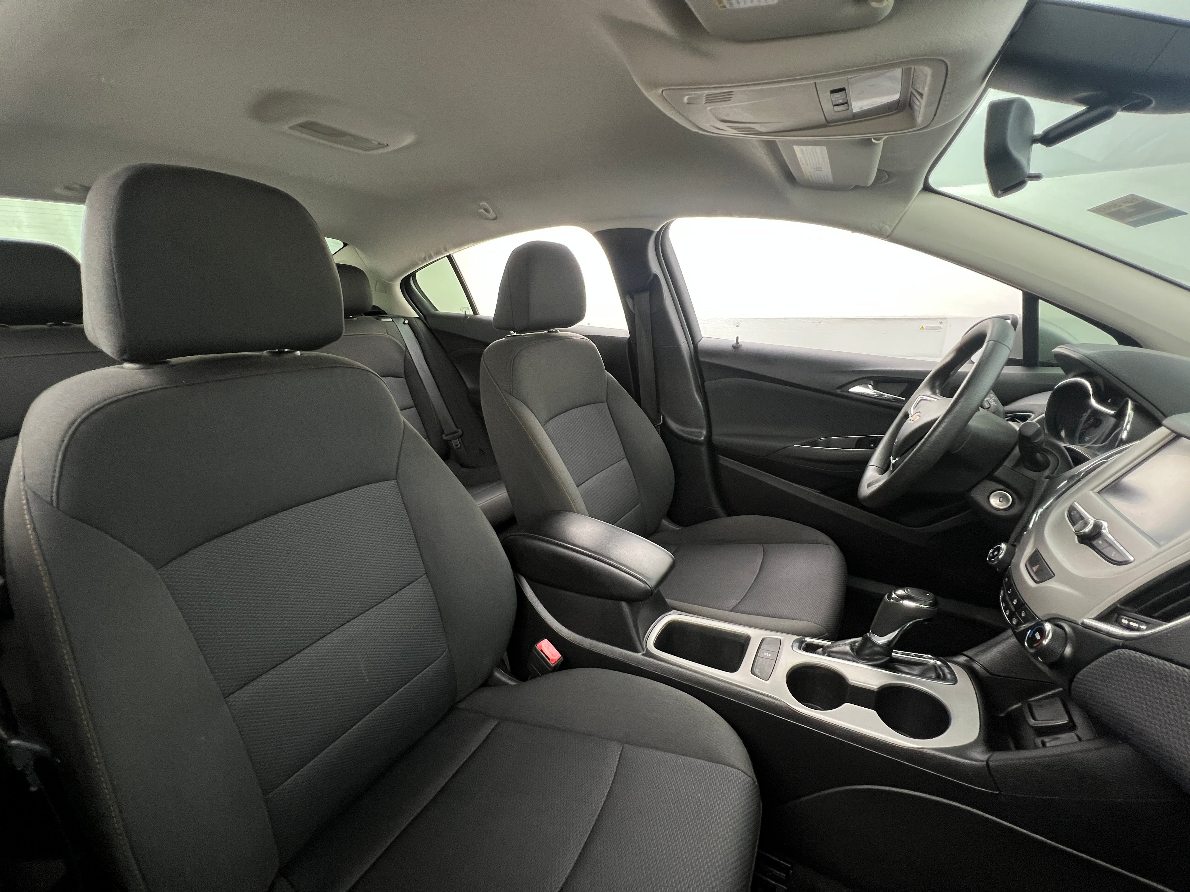 Thumbnail: 2018 Chevrolet Cruze - 2