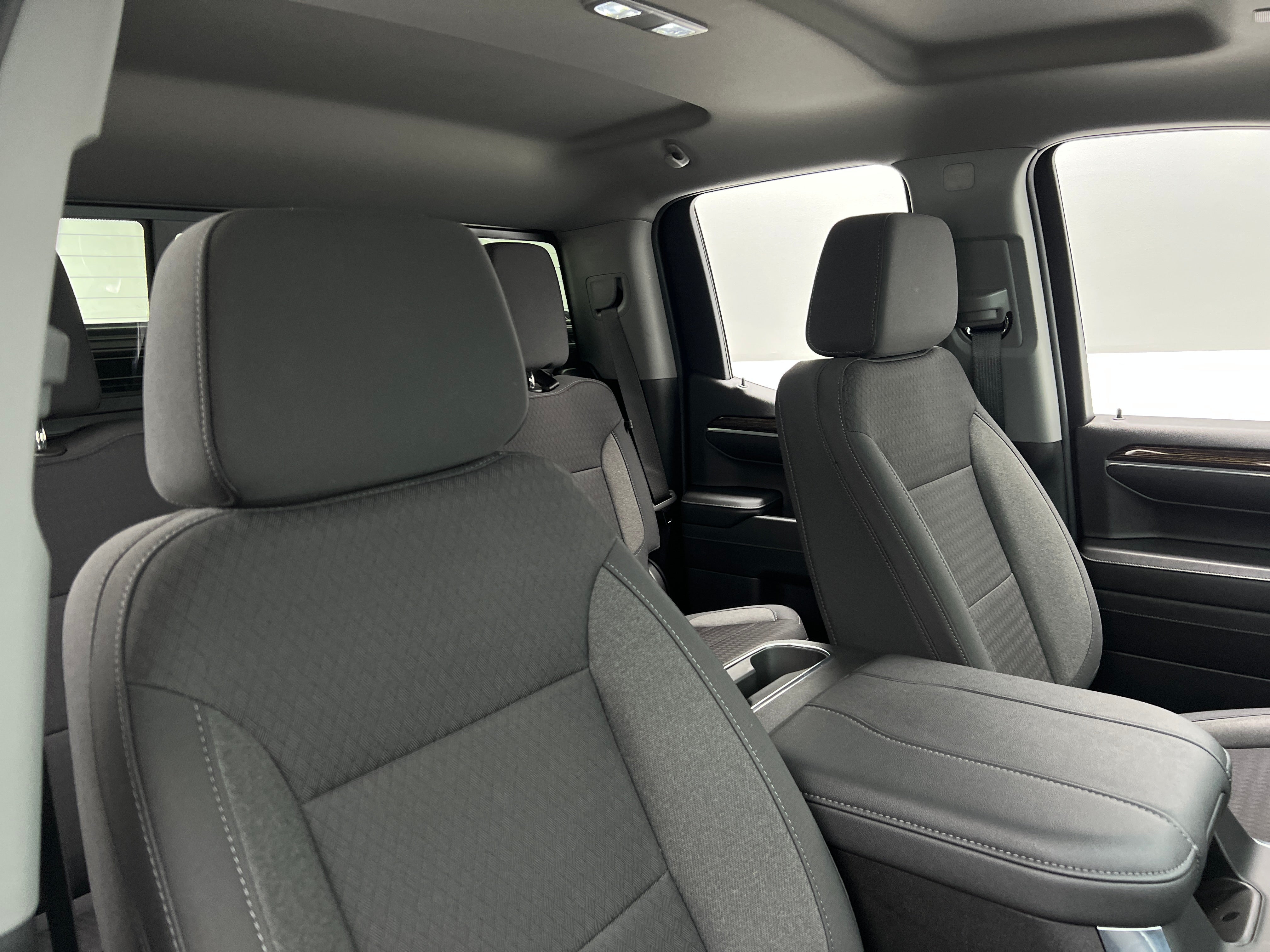2023 GMC Sierra 1500 Elevation 2