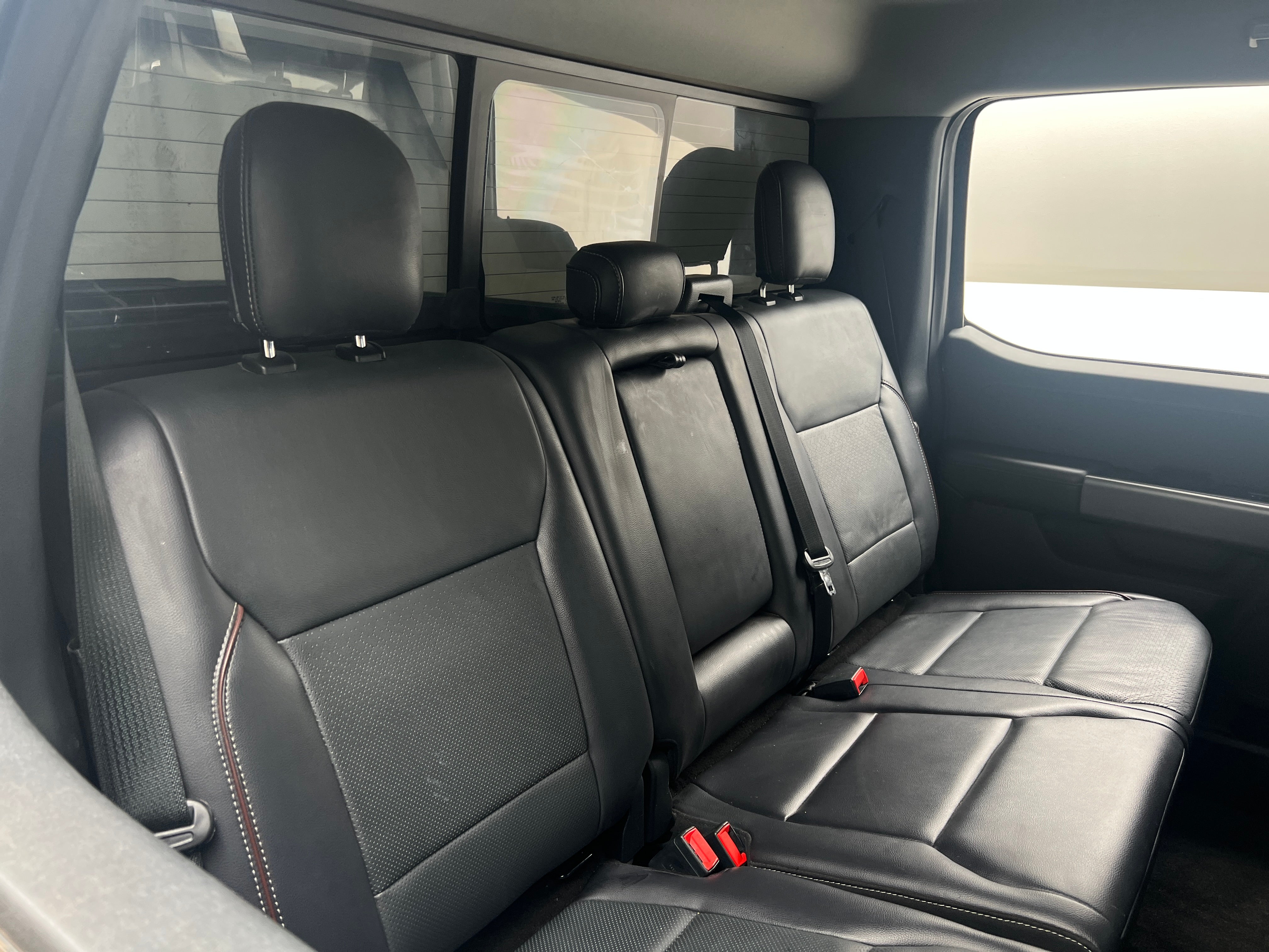 2021 Ford Econoline E-150 5