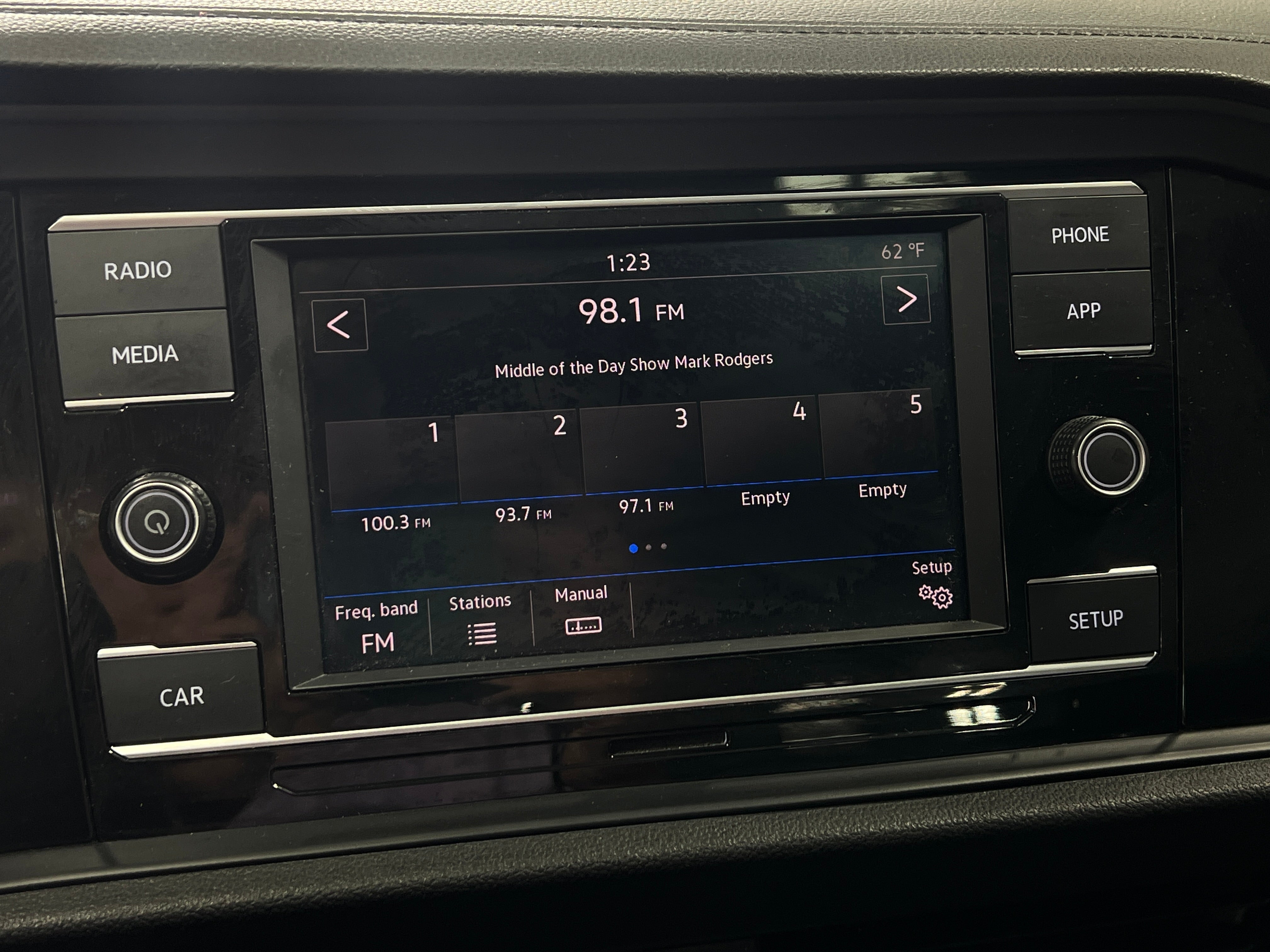 2019 Volkswagen Jetta SE 3
