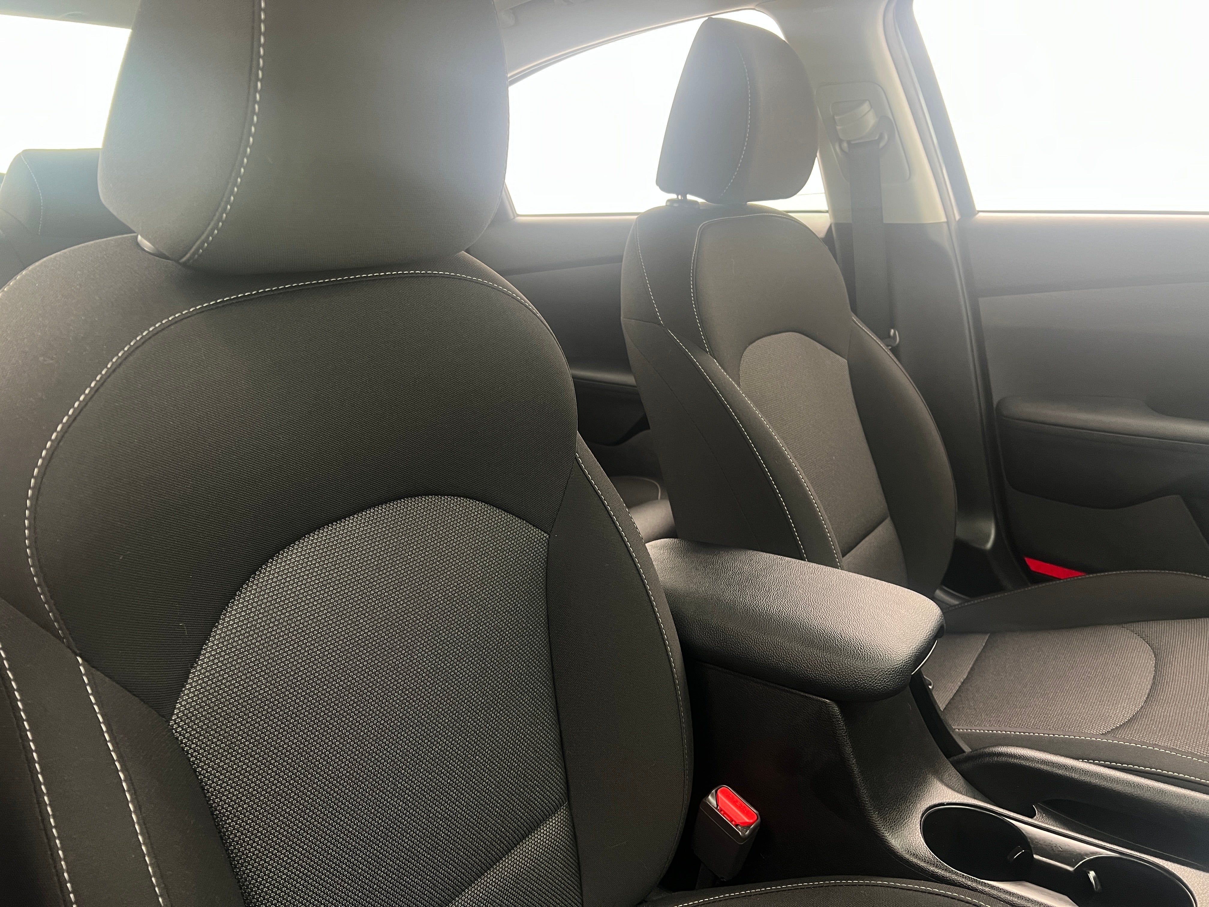 2023 Kia Forte LXS 2