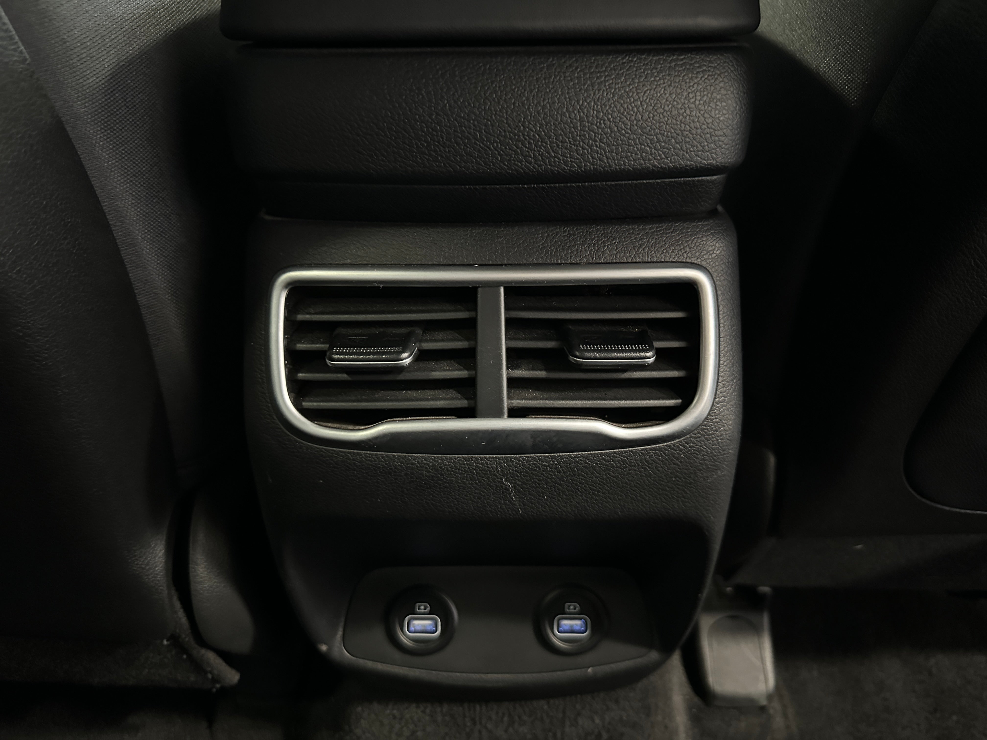 Image 10 of 2023 Hyundai Santa Fe SEL
