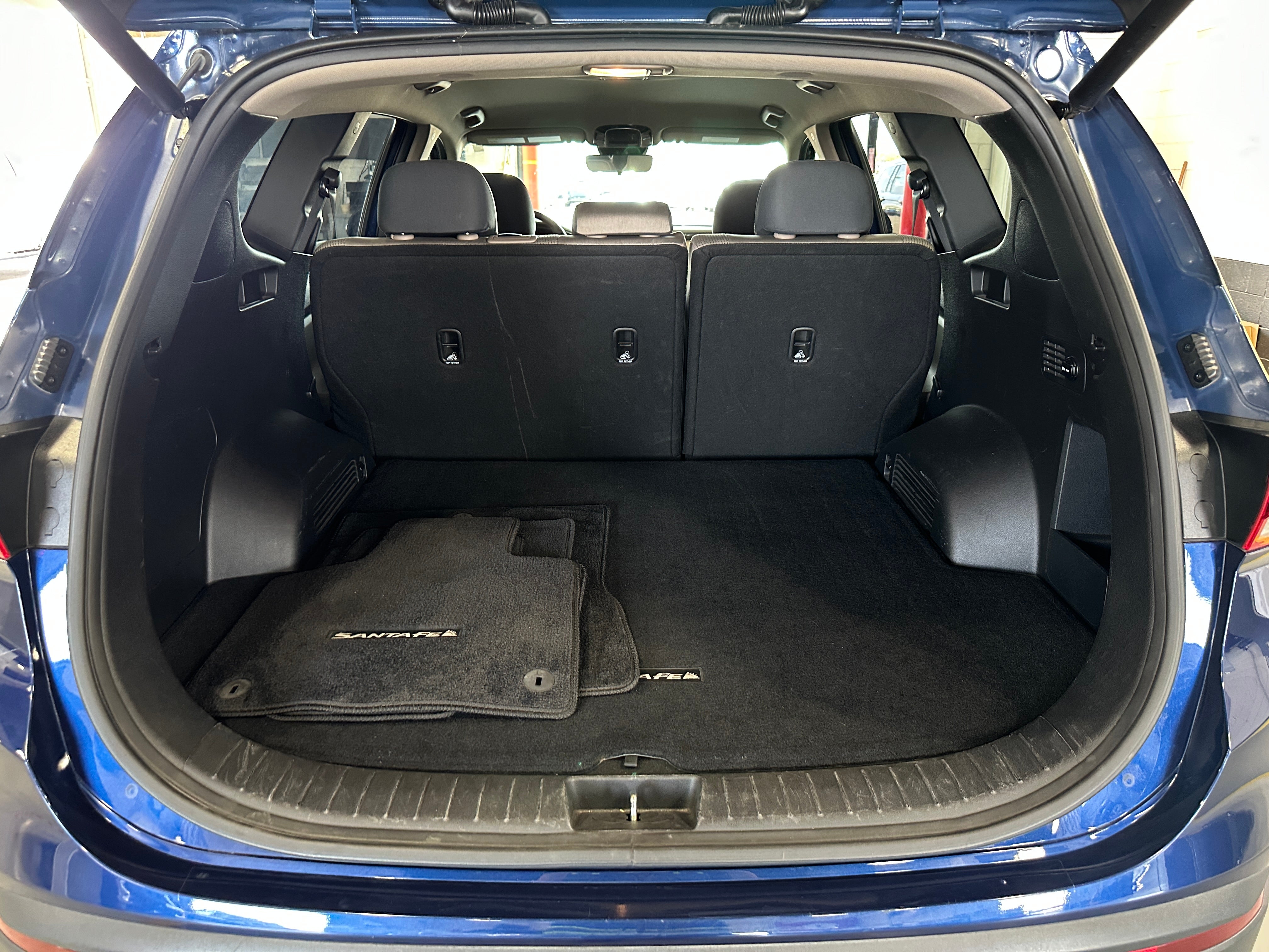 Image 2 of 2023 Hyundai Santa Fe SEL