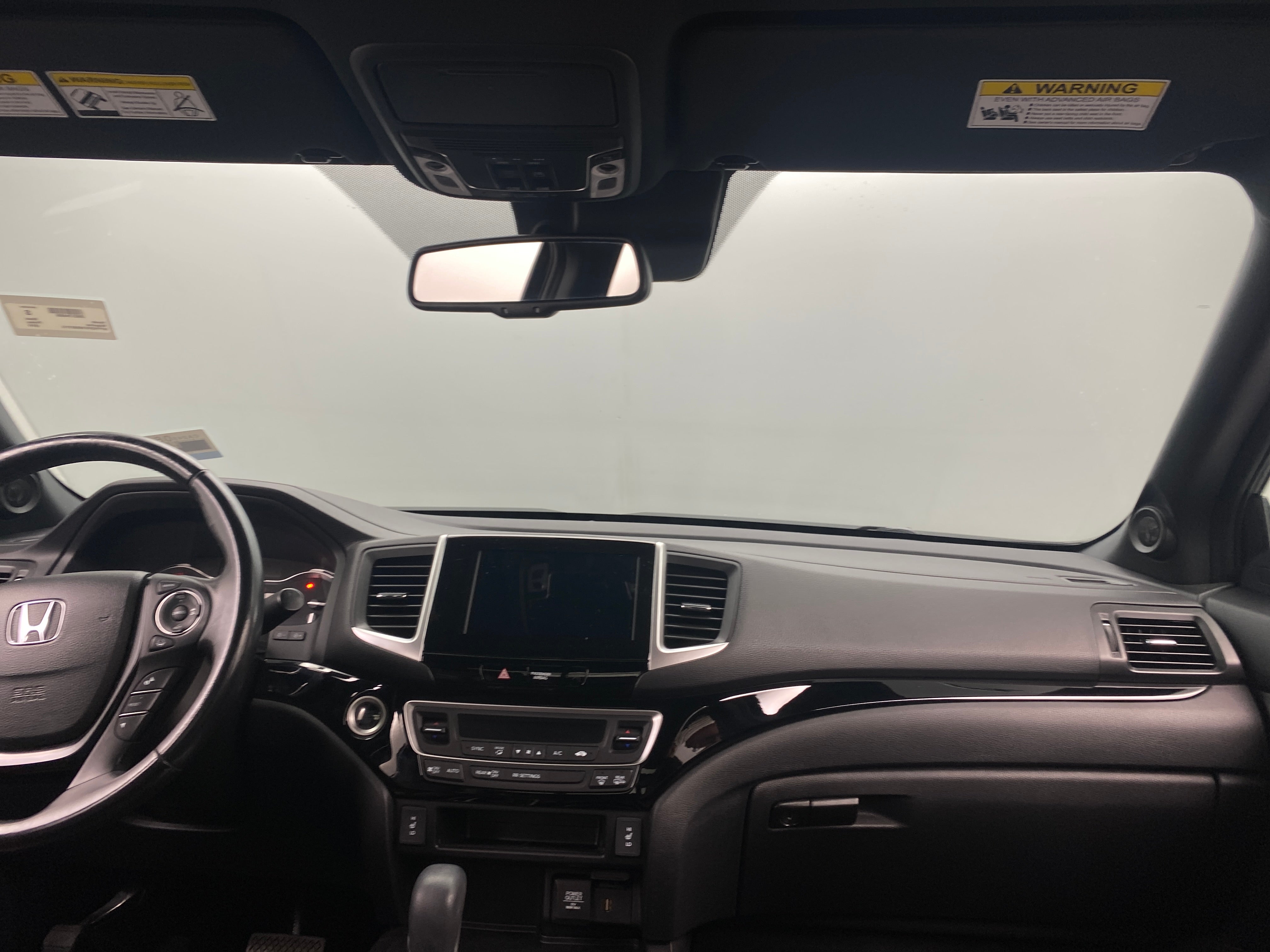 2019 Honda Ridgeline Black Edition 2
