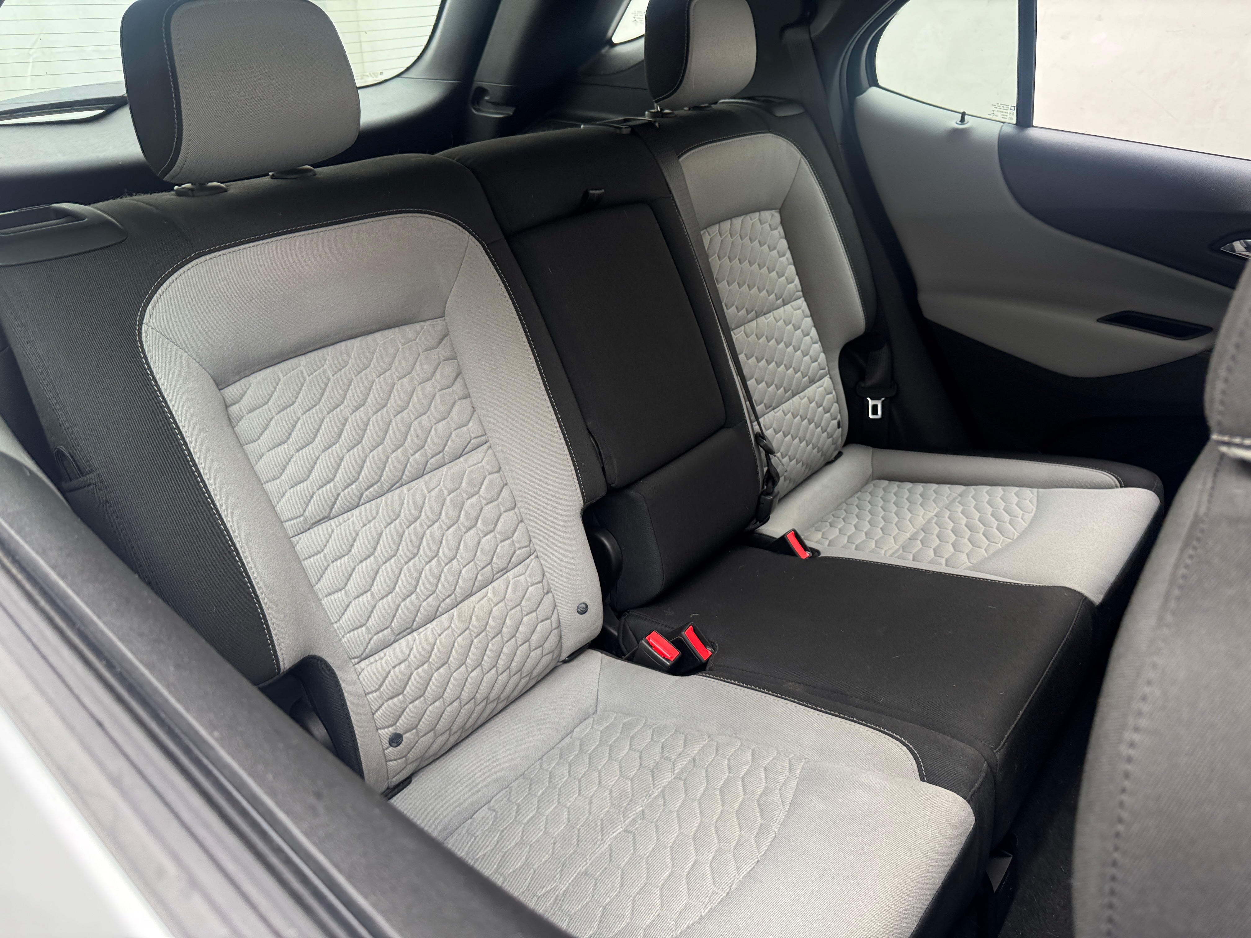 2018 Chevrolet Equinox LS 6