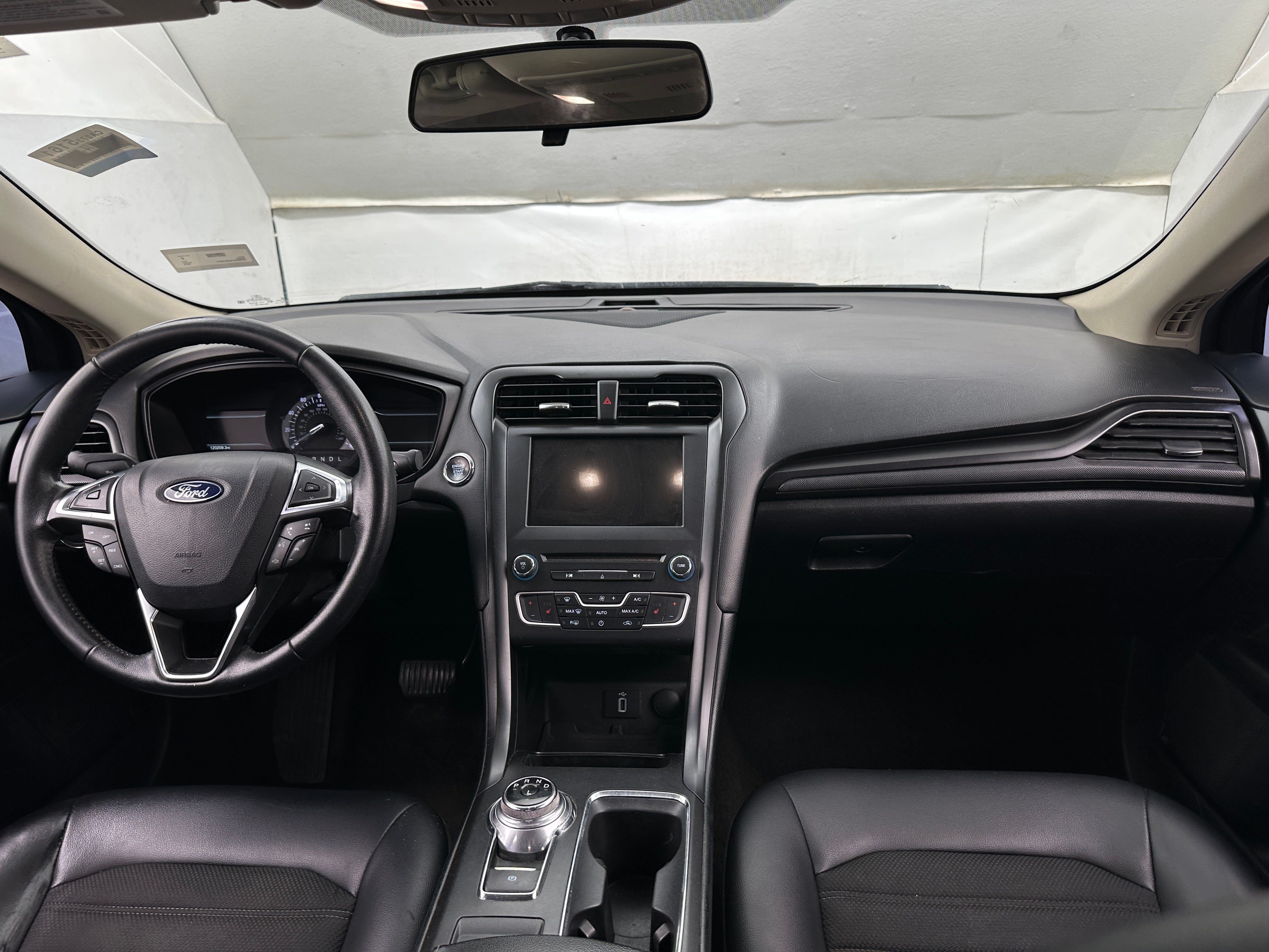 2018 Ford Fusion SE 3