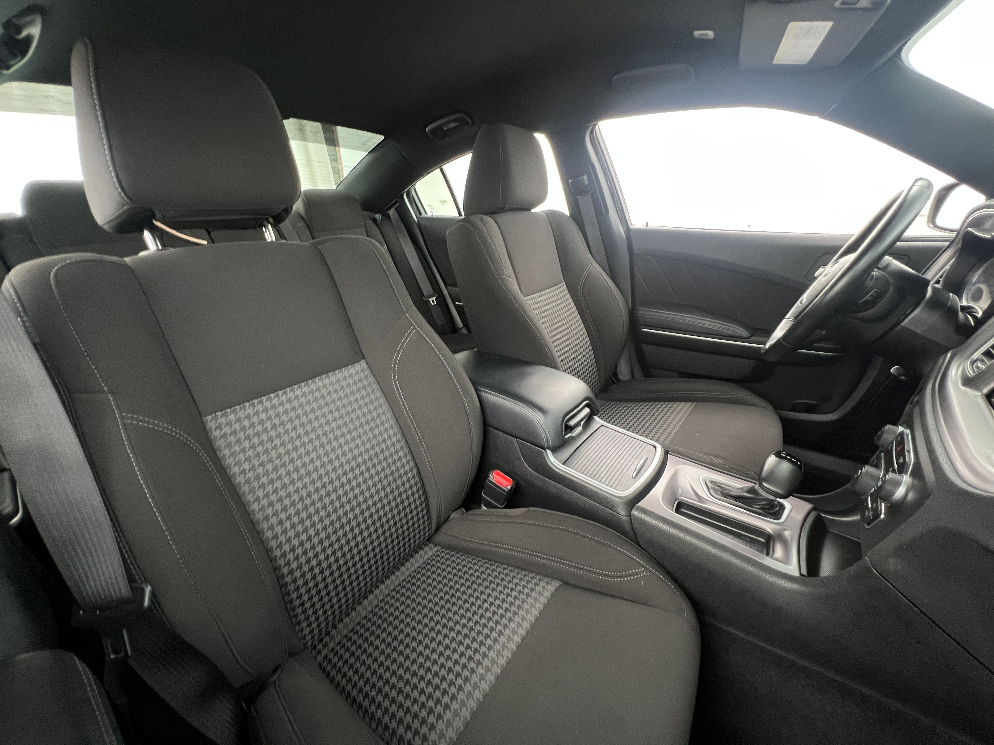 2023 Dodge Charger SXT 2