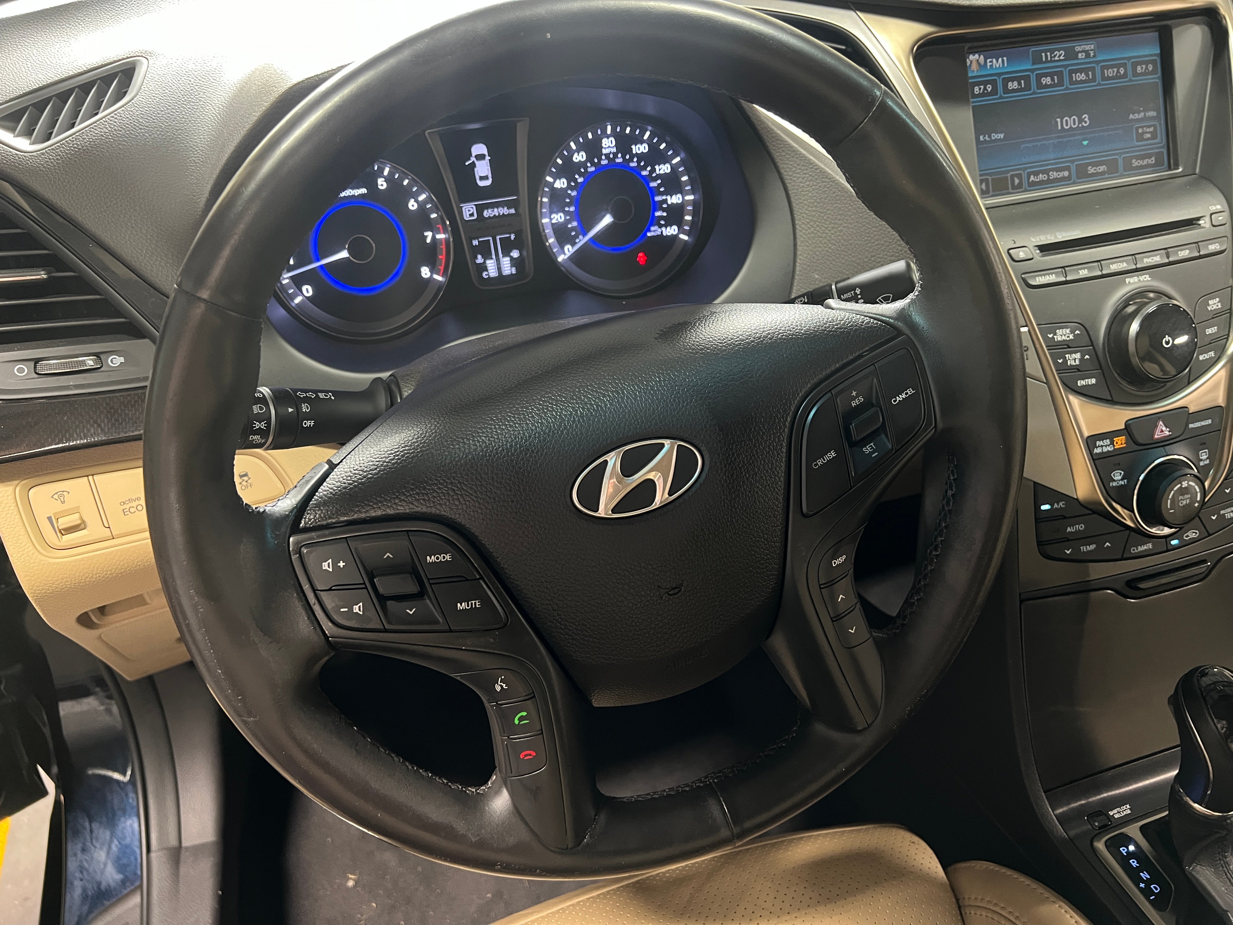 2012 Hyundai Azera Base 4