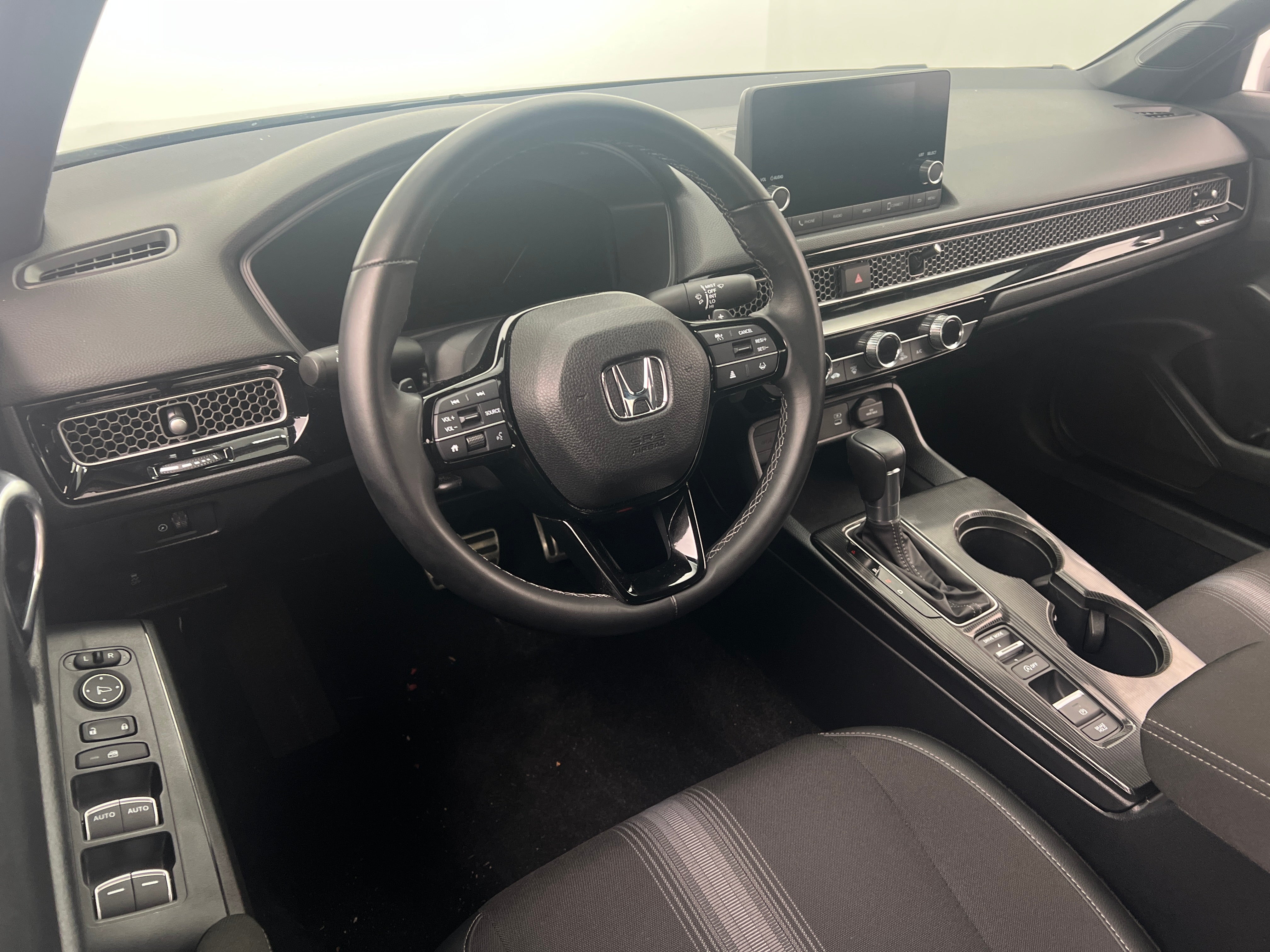 2025 Honda Civic Sport 3
