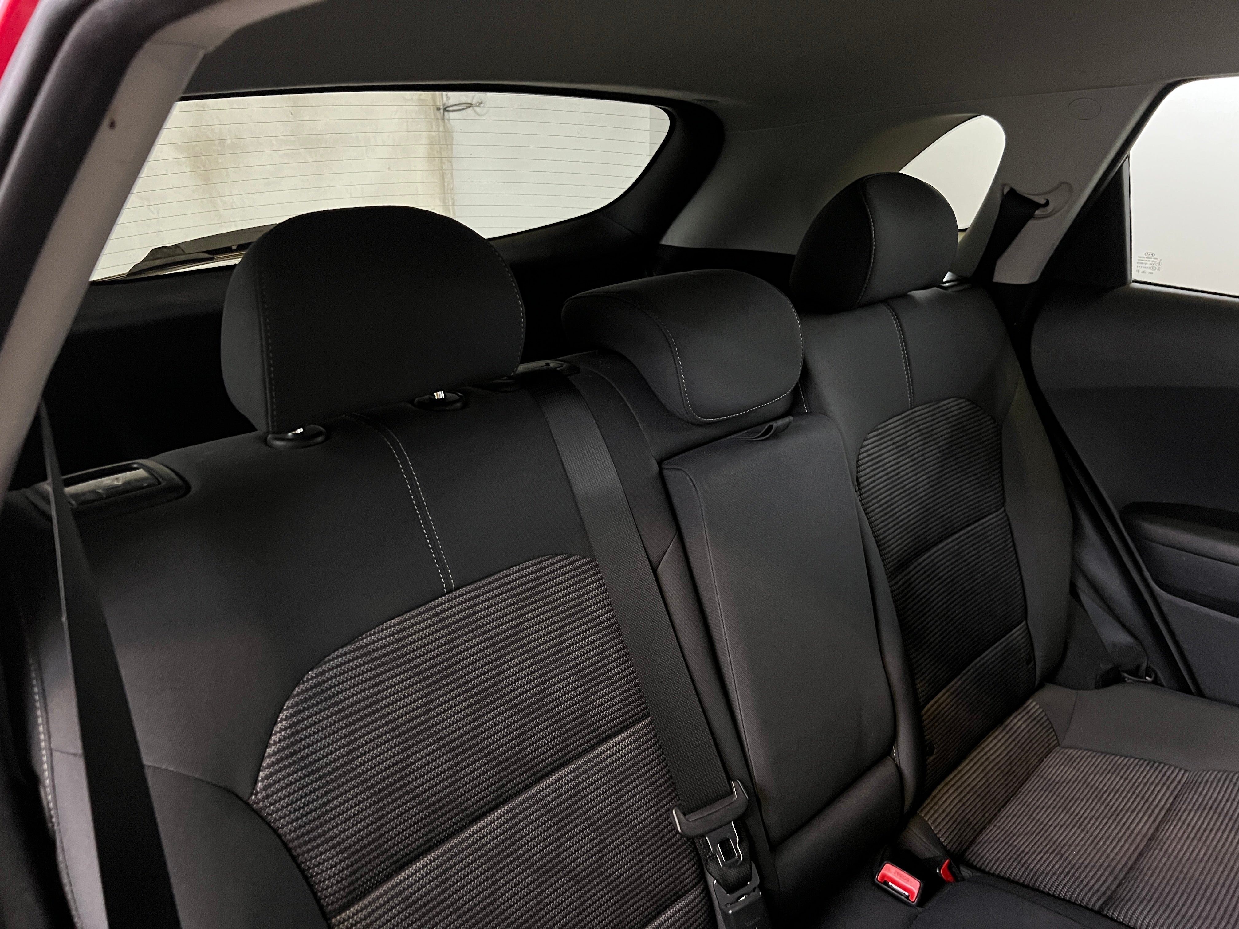 2017 Kia Niro LX 6