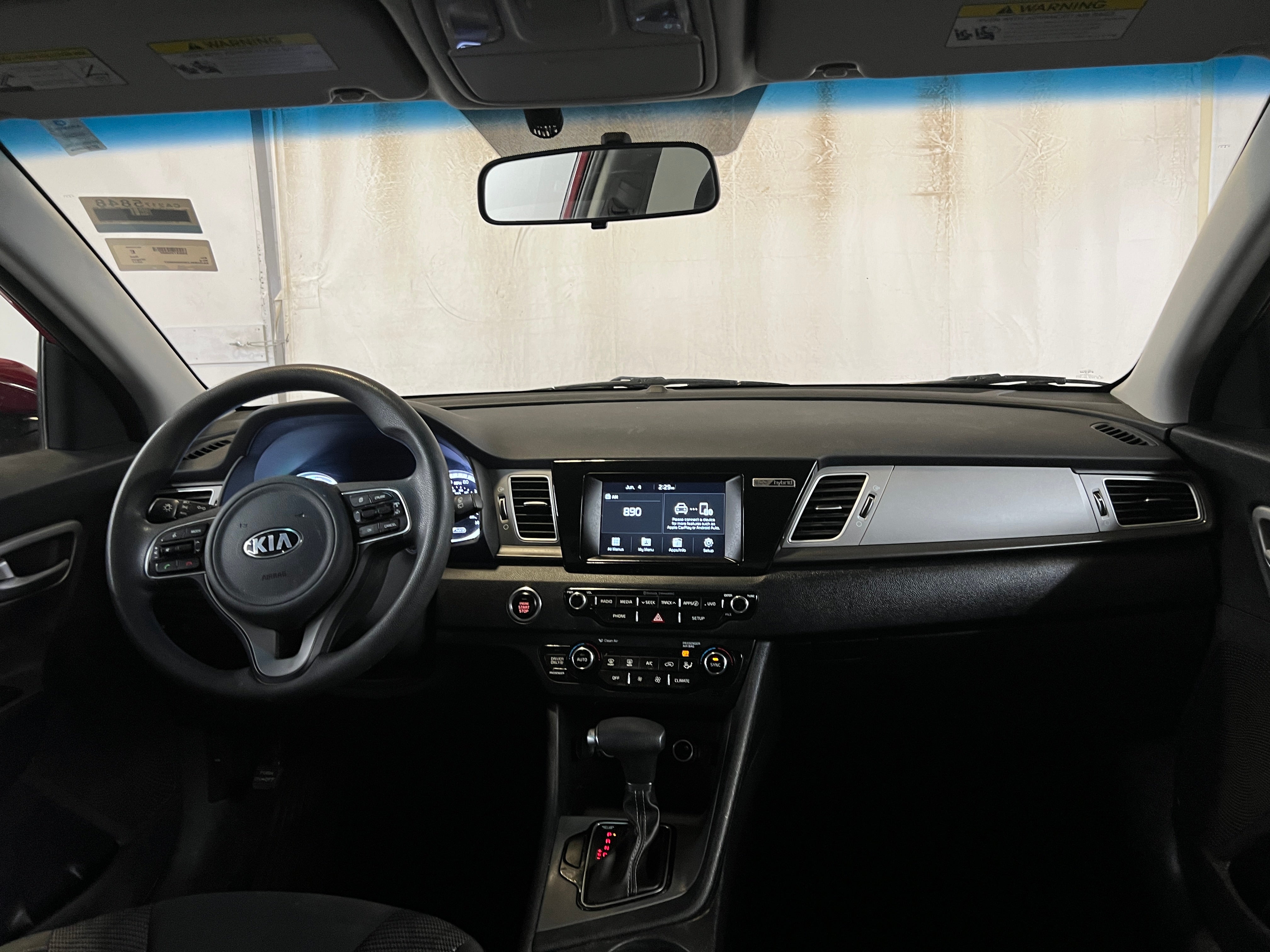2017 Kia Niro LX 3