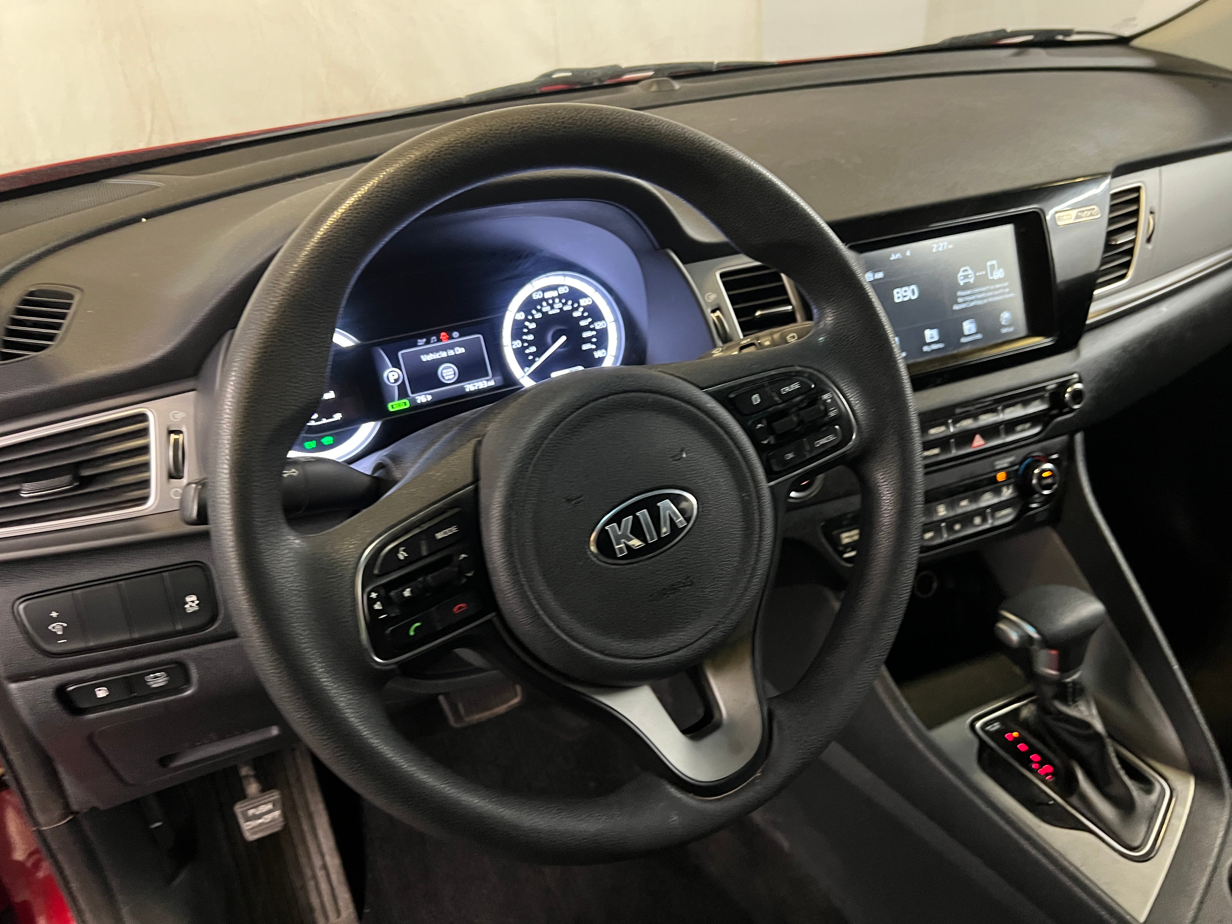 2017 Kia Niro LX 5